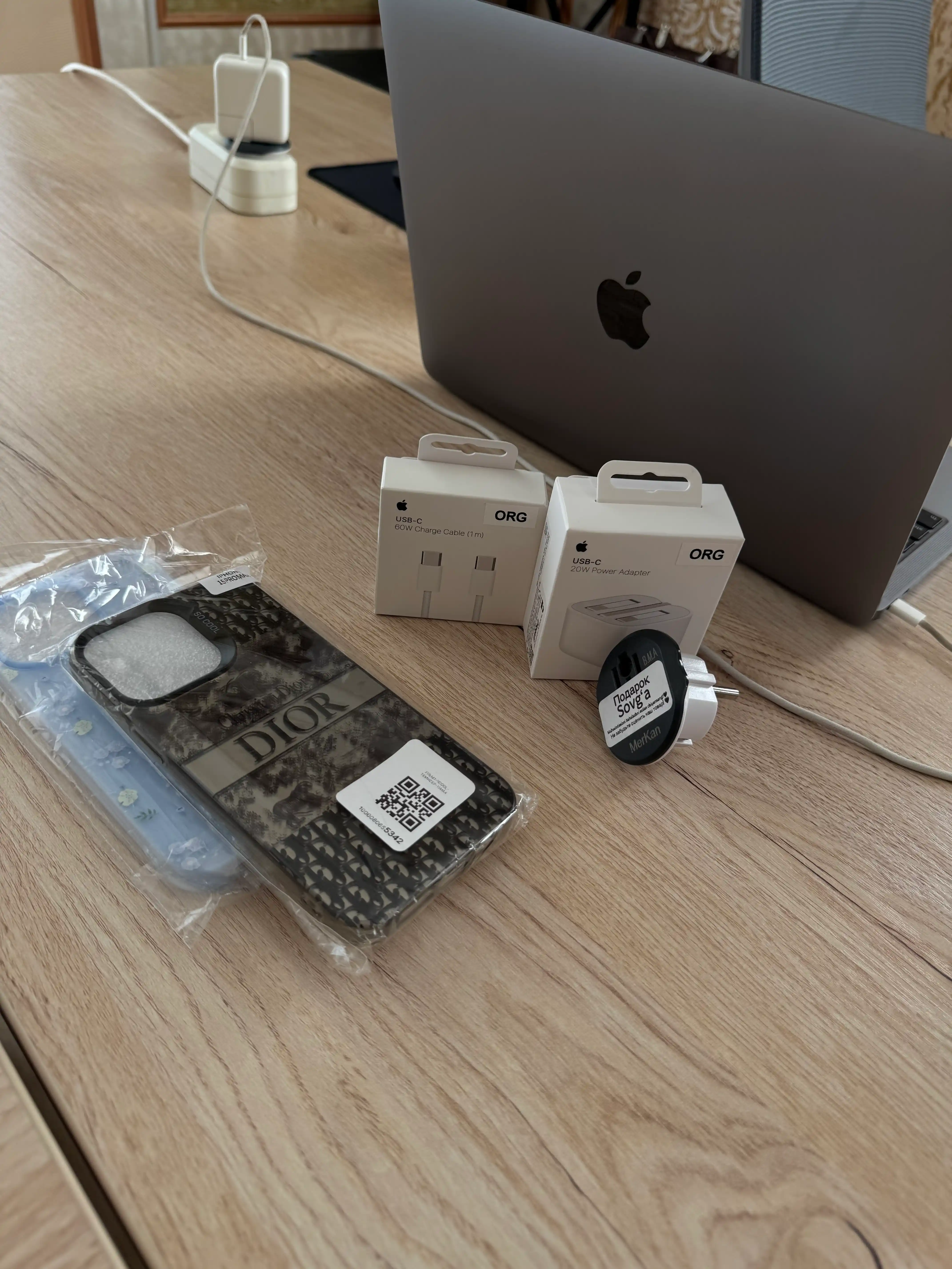 IPhone 20W USB-C tezkor quvvatlash adapteri, smartfonlar uchun quvvatlash moslamasi