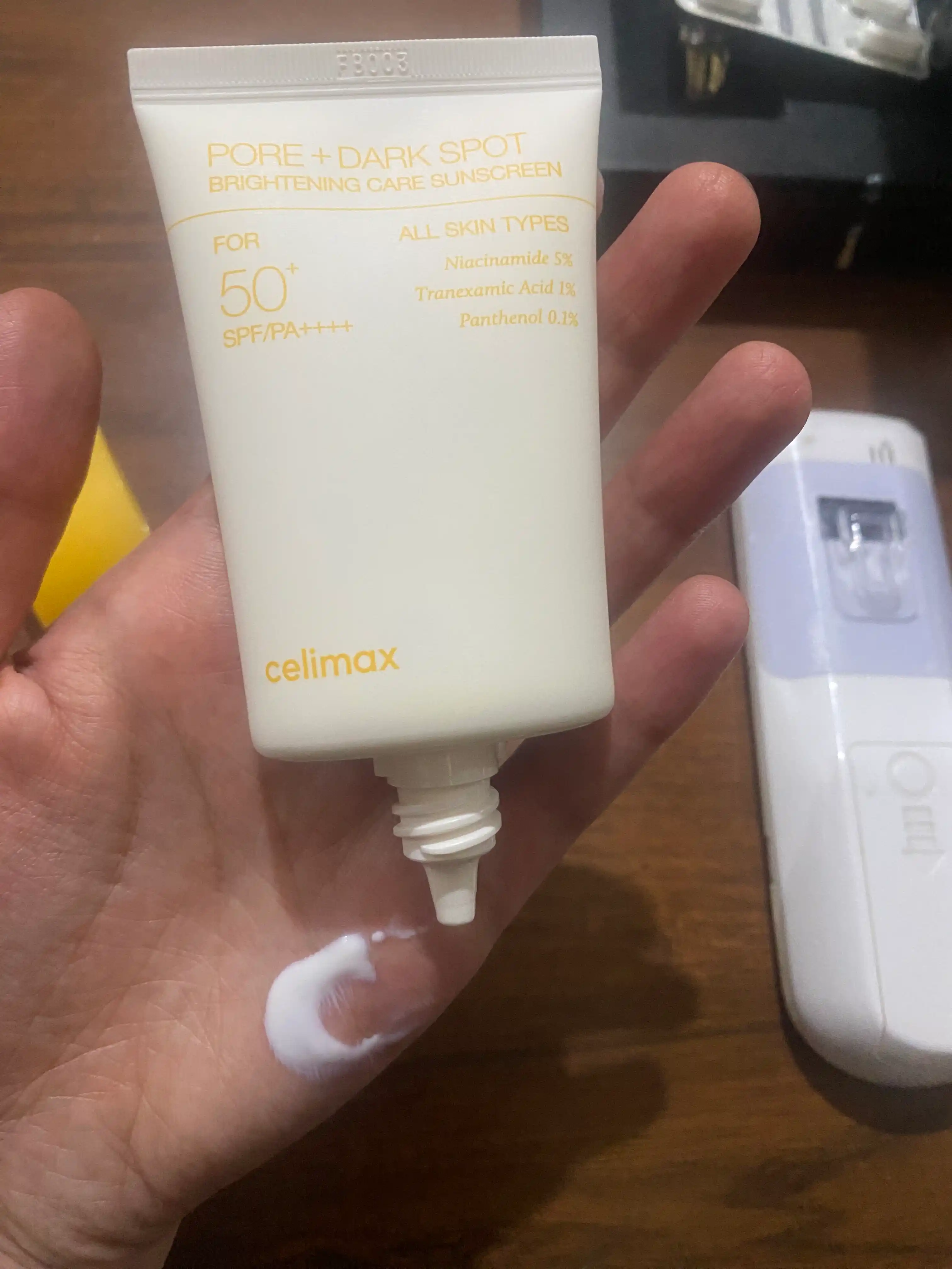 CELIMAX Yuz uchun quyoshdan himoyalovchi krem Pore+Dark Spot Sunscreen SPF50+PA+++ 50ml
