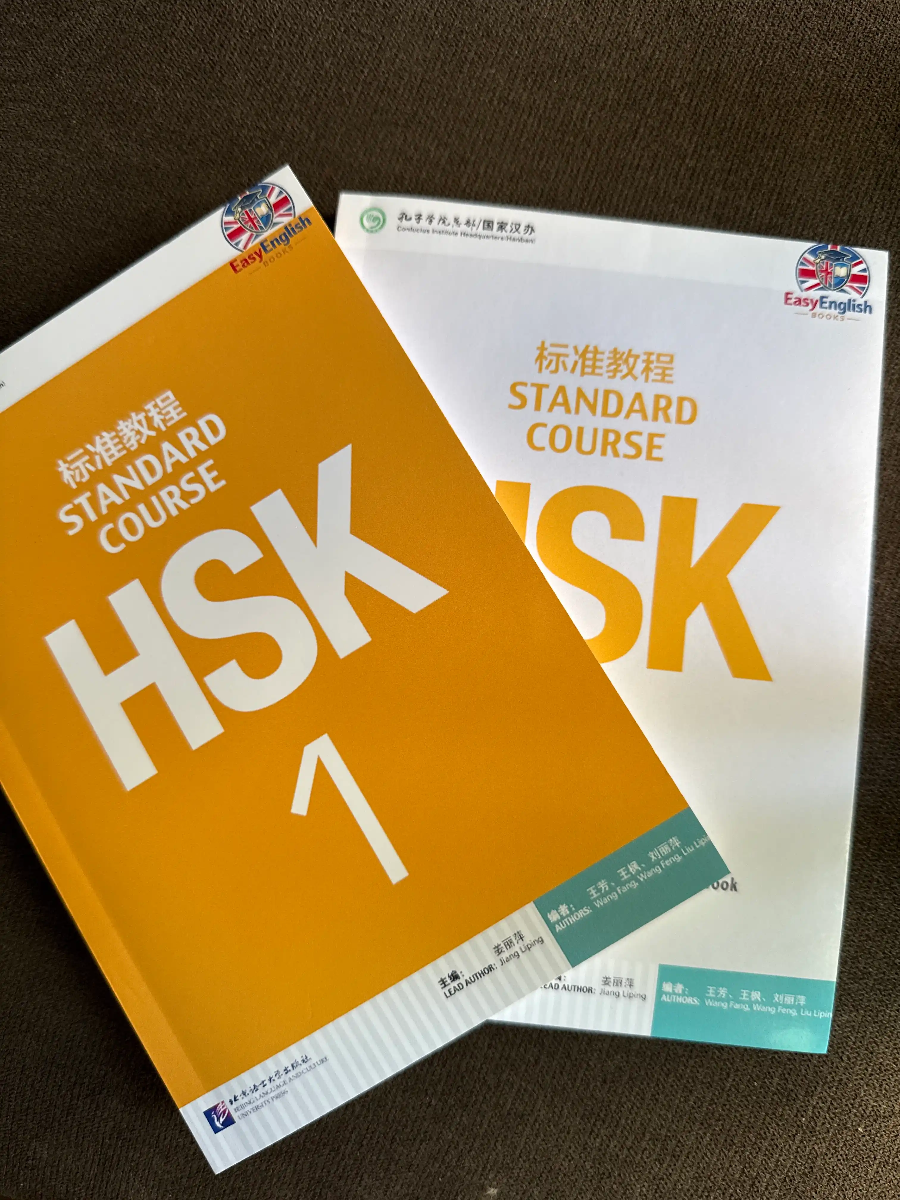 HSK Standard Course 1,2,3, Student's book+Workbook A5 va A4 formatda Jiang Liping
