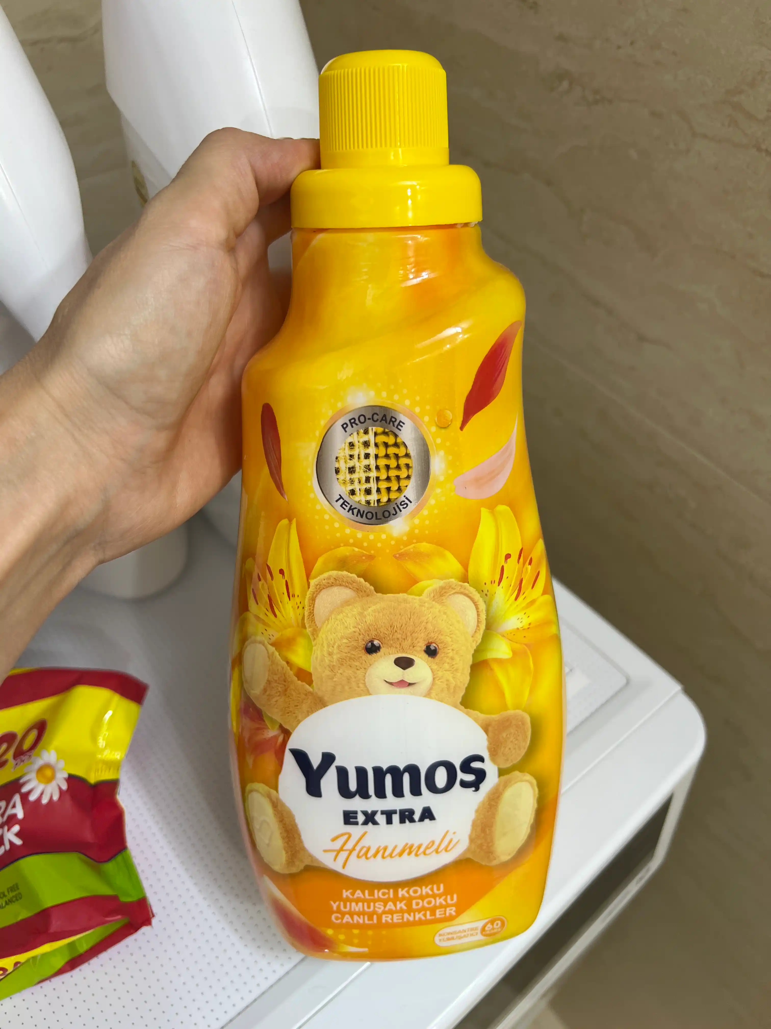 Yumos ополаскивателя для белья, 1440 мл