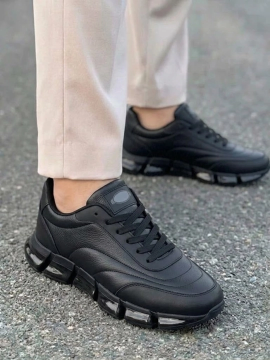 TOD’s 40-45 erkaklar krossovkalari - zamonaviy sport uslubidagi qulay poyabzal
