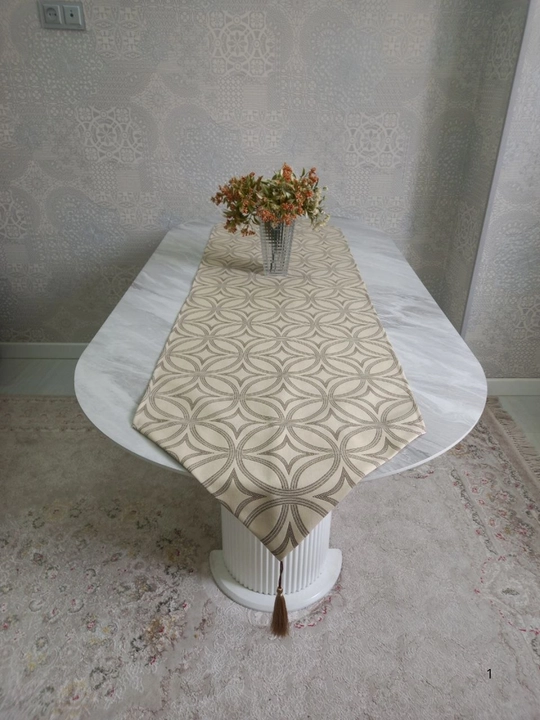 Premium stol Dasturxon, uy dekoratsiyasi, interyer bezagi va zamonaviy table runner - 