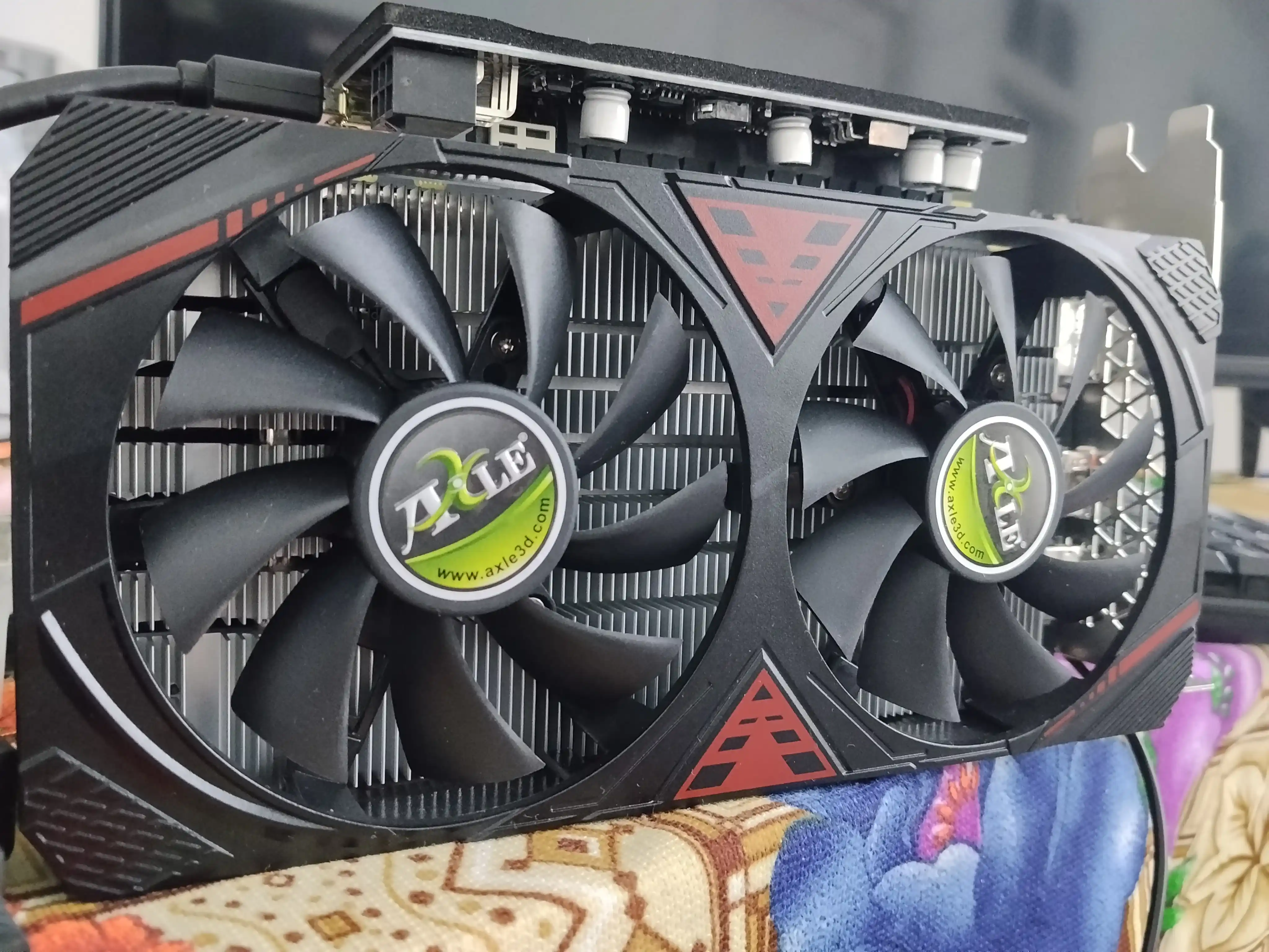 Игровая видеокарта Axle RX580/8GB