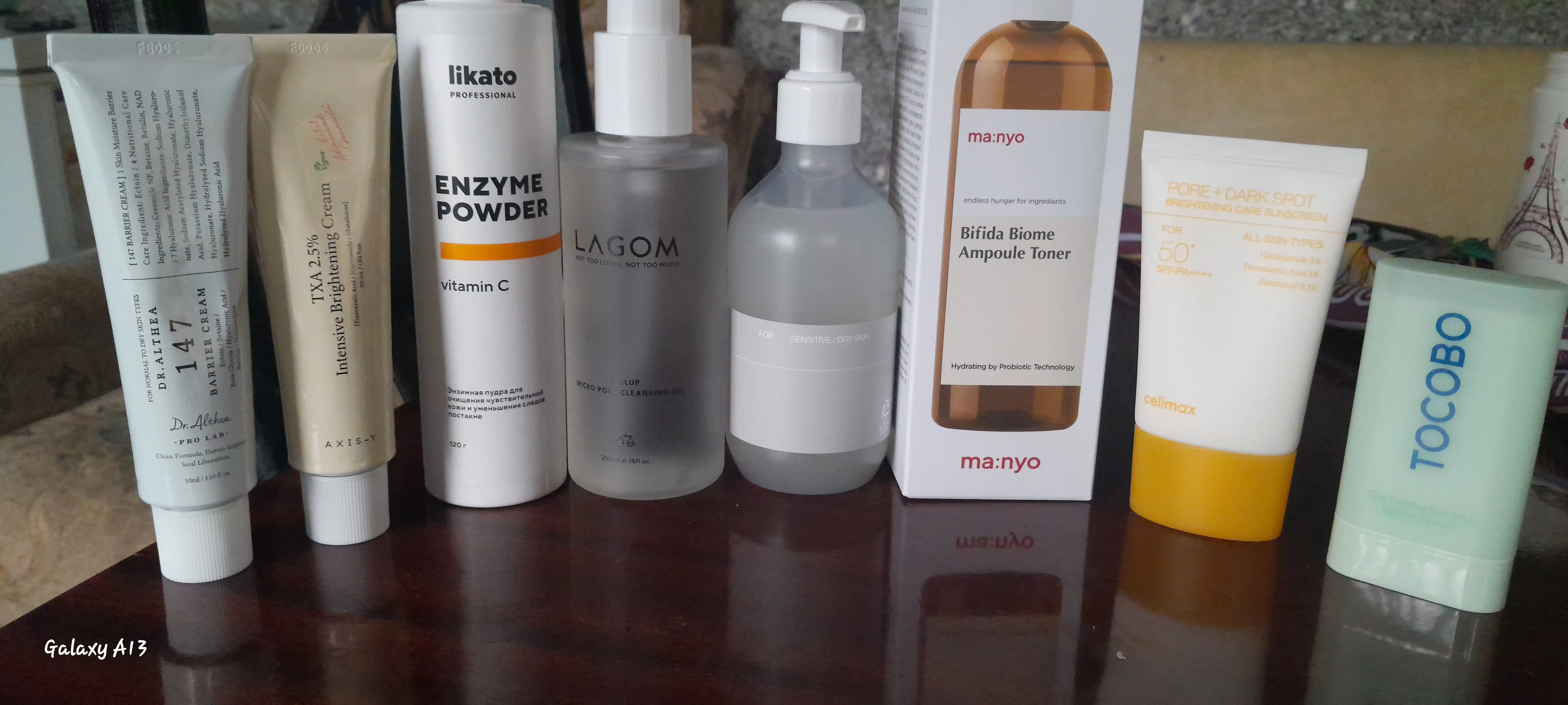 Yuzni oqartiruvchi krem AXIS-Y TXA 2.5% Intensive Brightening Cream, 50 ml