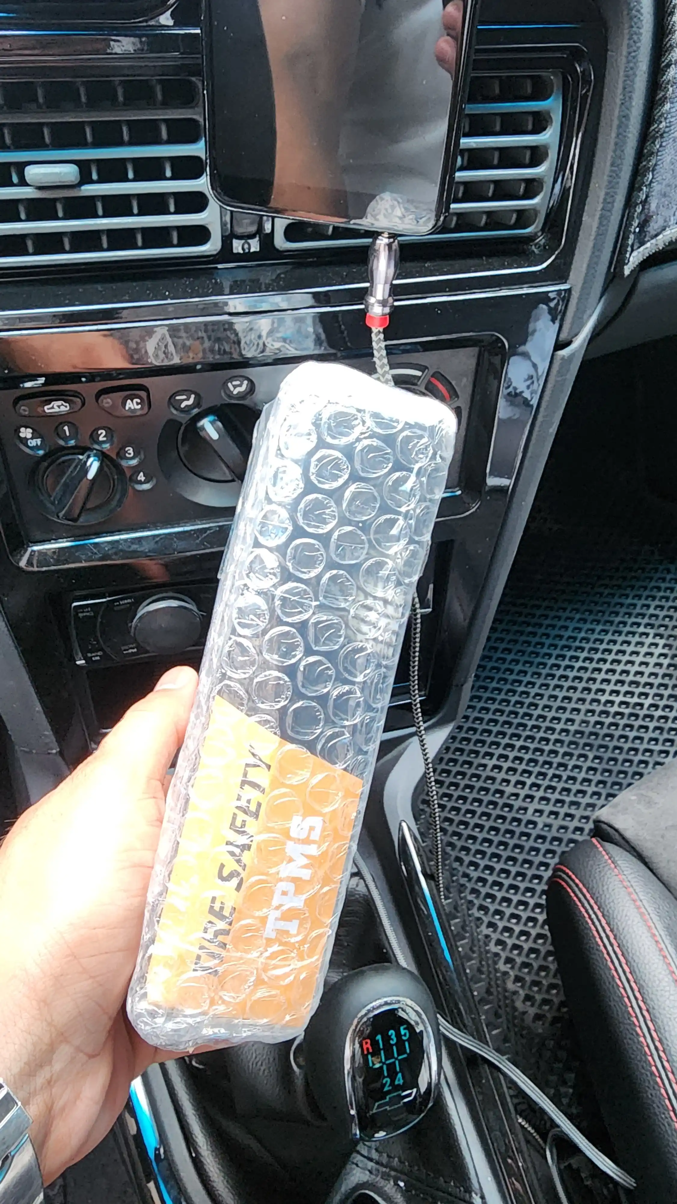 Солнечная энергия Система контроля давления в шинах TPMS, с 4 датчиками