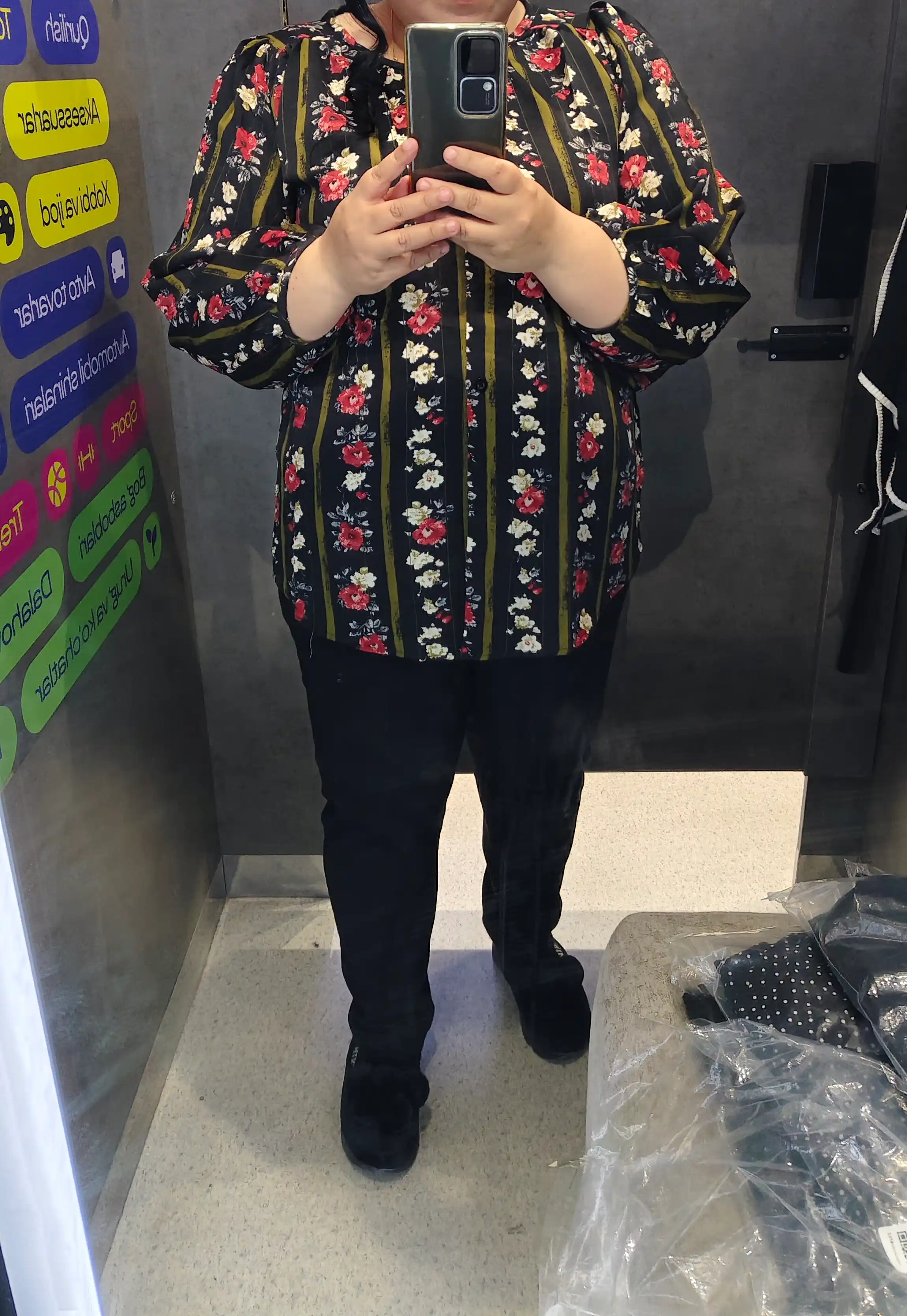 Ayollar bluzkasi, qizlar uchun chiroyli - EllyFashion