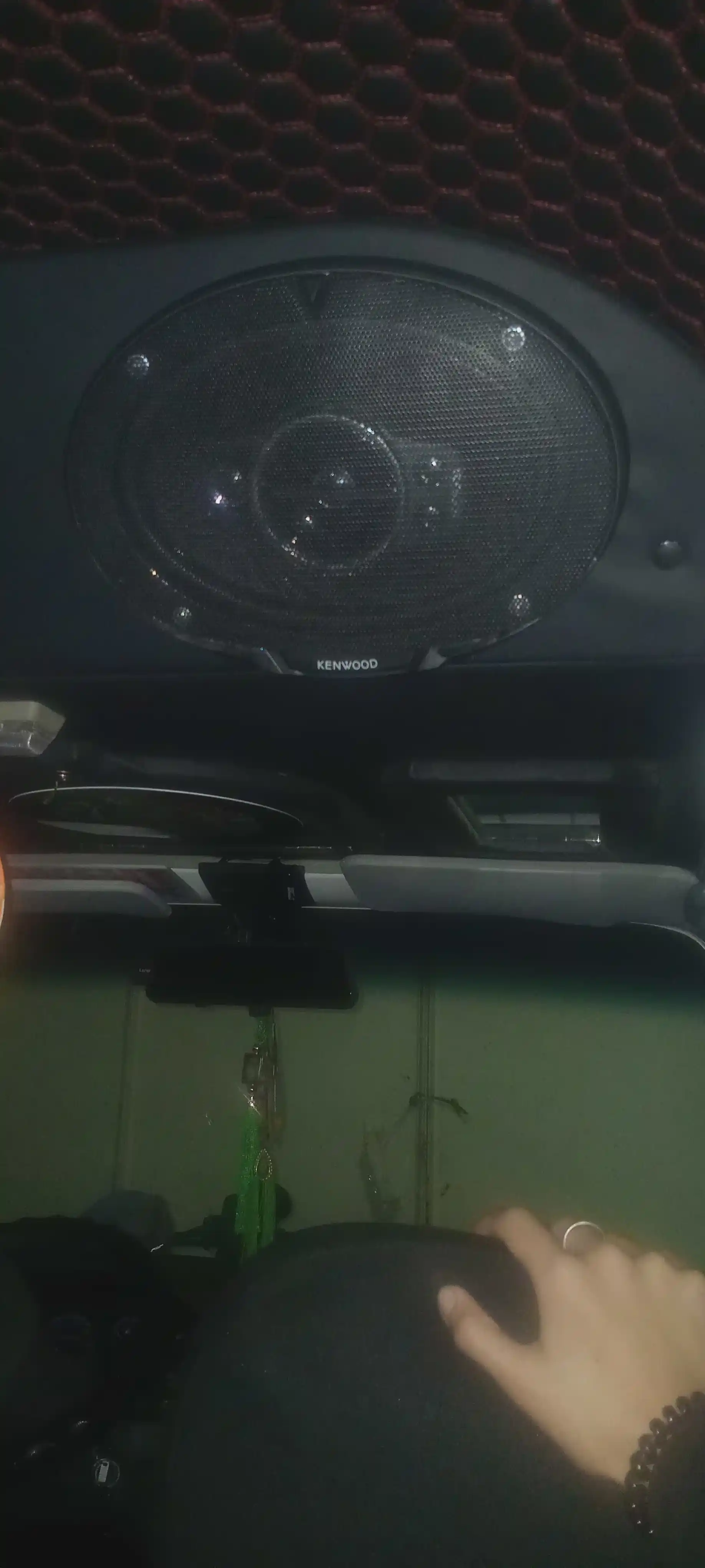 Kenwood 700w 2 динамика, BASS 5 динамиков, 4 динамика и усилитель басов не нужны kalonka