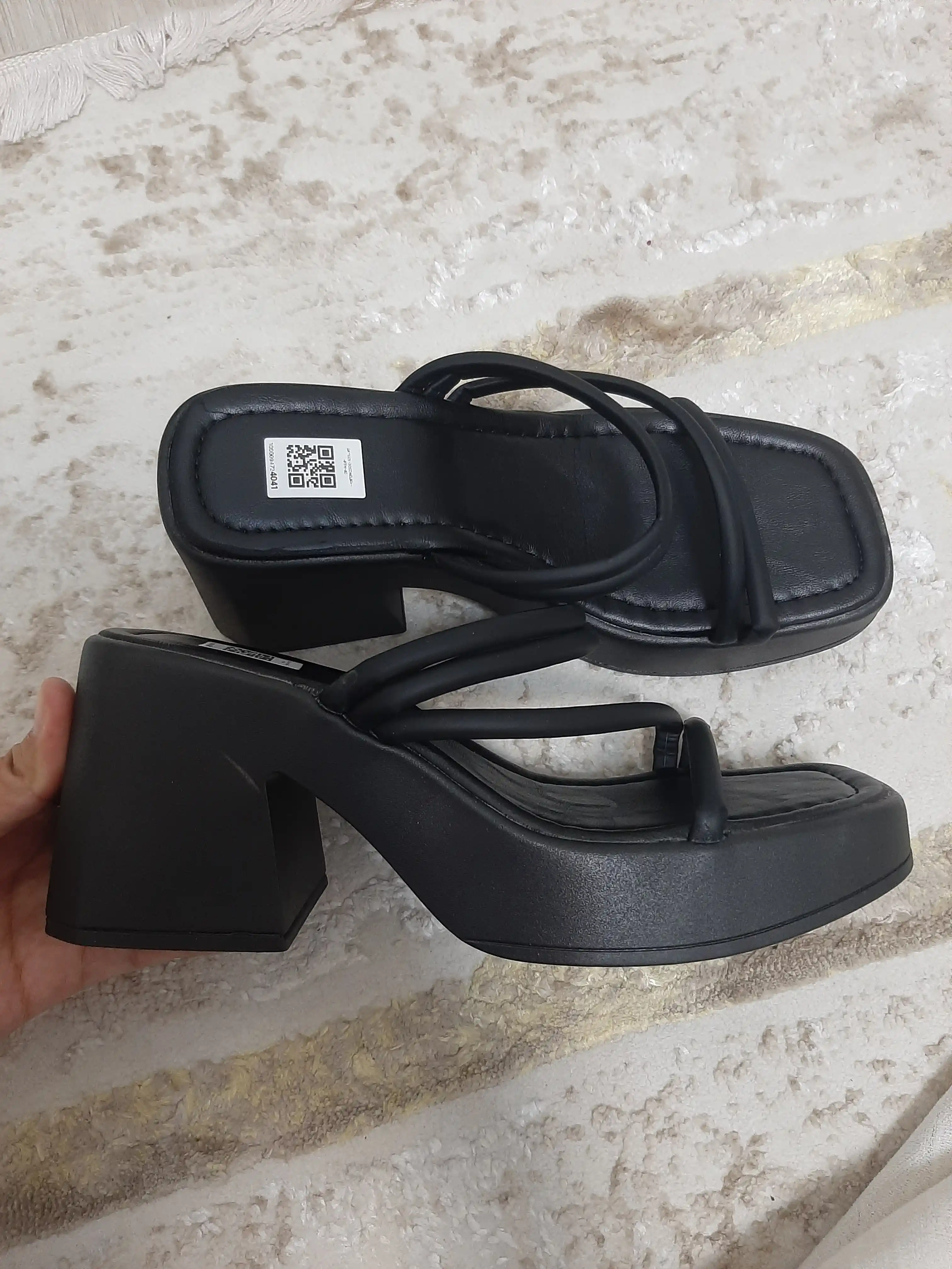 Ayollar poyabzali, ayollar yozgi poyabzali, platformada, 36-40 o‘lchamlarda