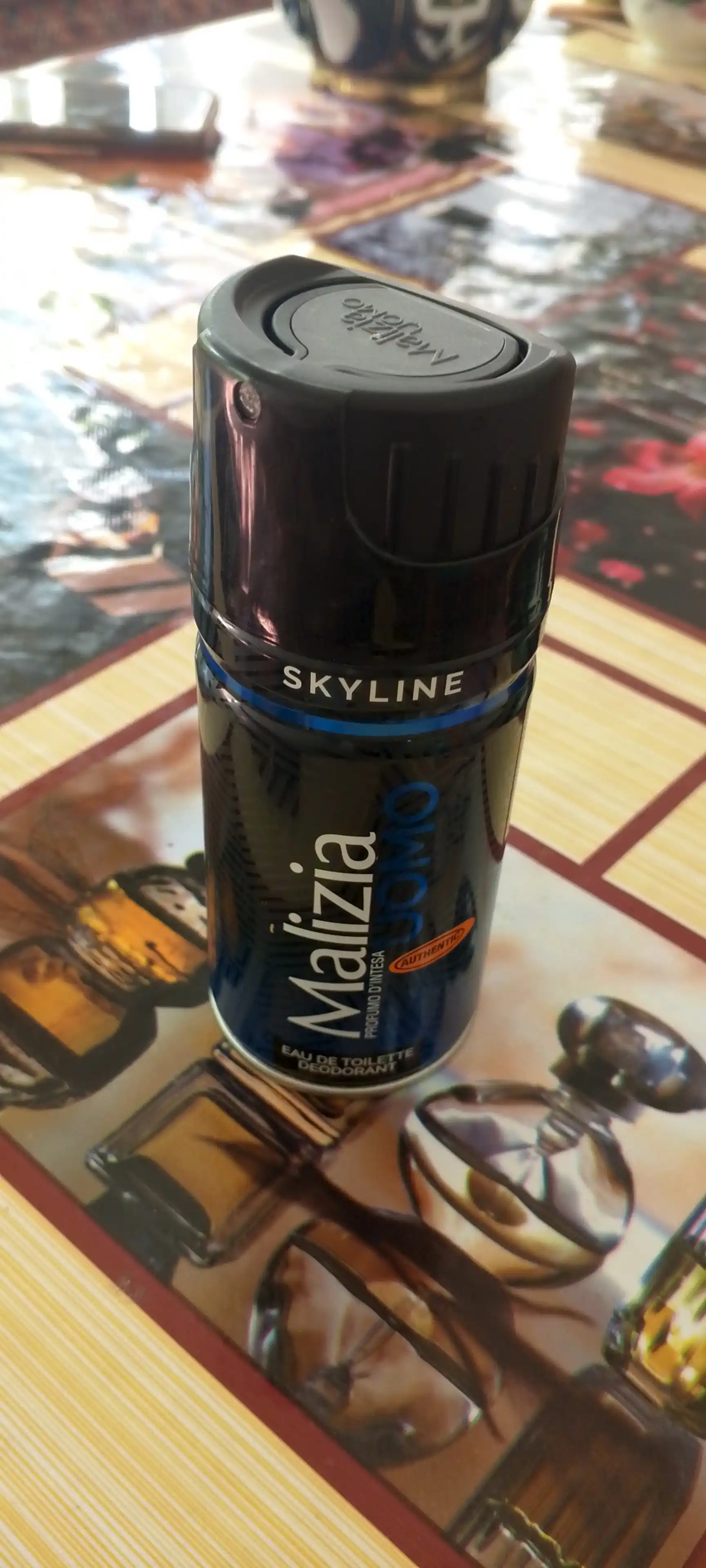Parfyumlangan dezodorant Malizia Uomo EDT Deo Spray Silver, Skyline, erkaklar uchun, 150 ml