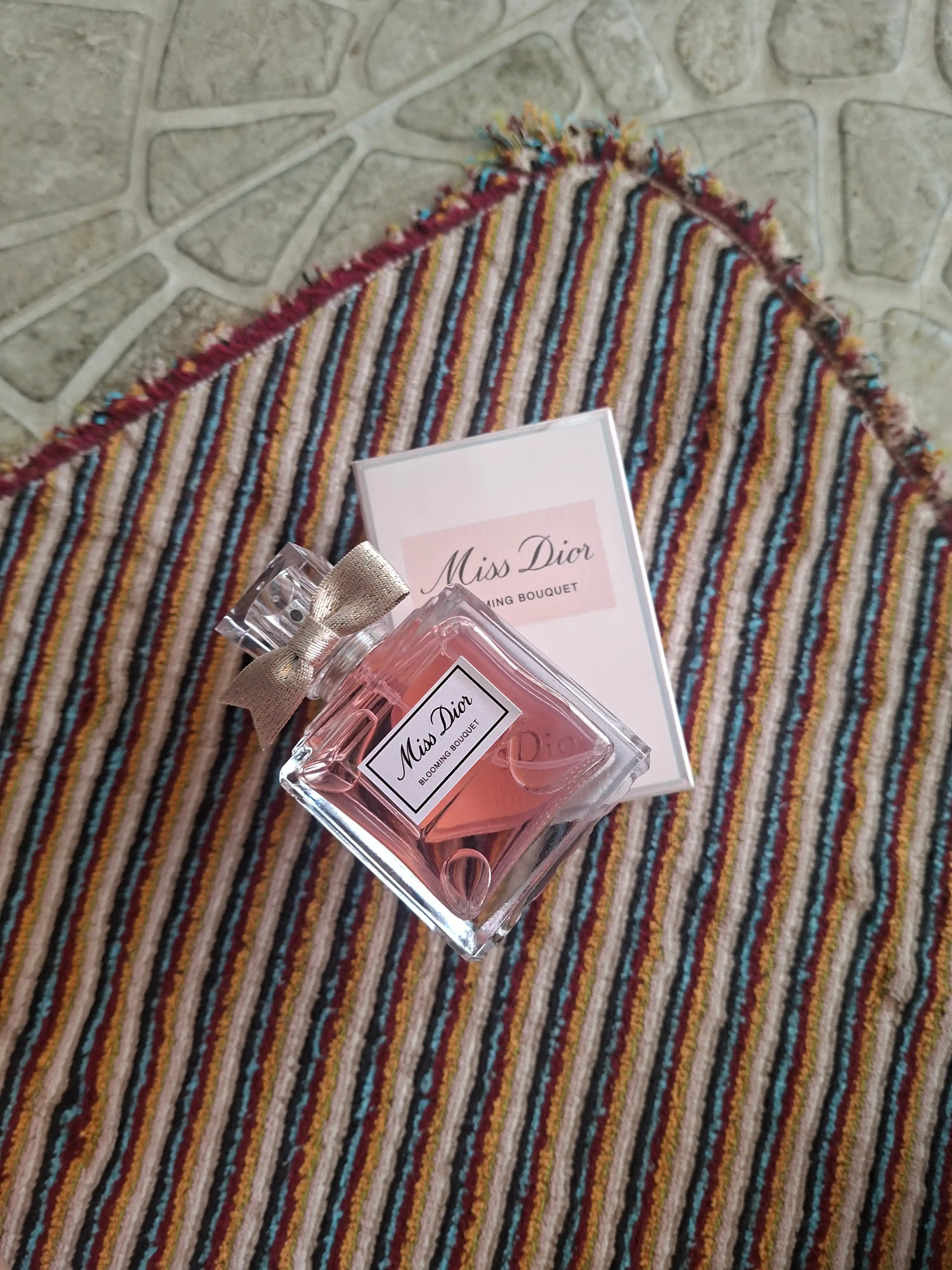 Ayollar atiri, Miss dior Blooming Bouquet, 100 ml, sovg'a uchun