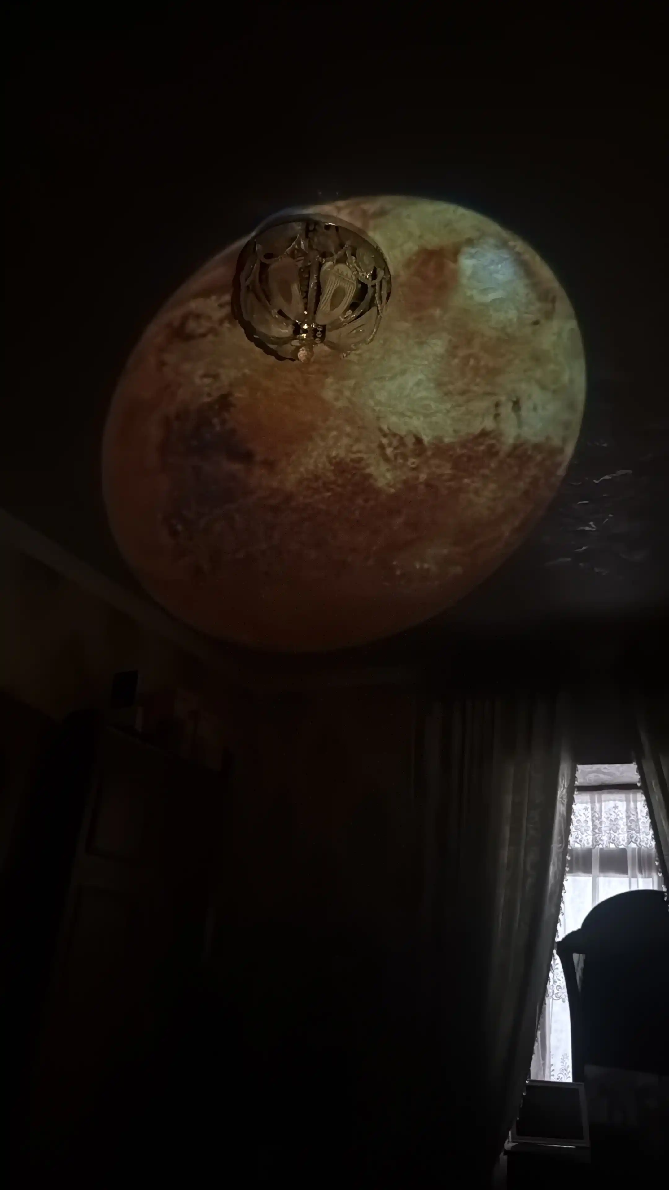 6 ta almashtiriladigan nasadkali PLANETARIUM USB tungi yoritgich-sayyoralar proyektori