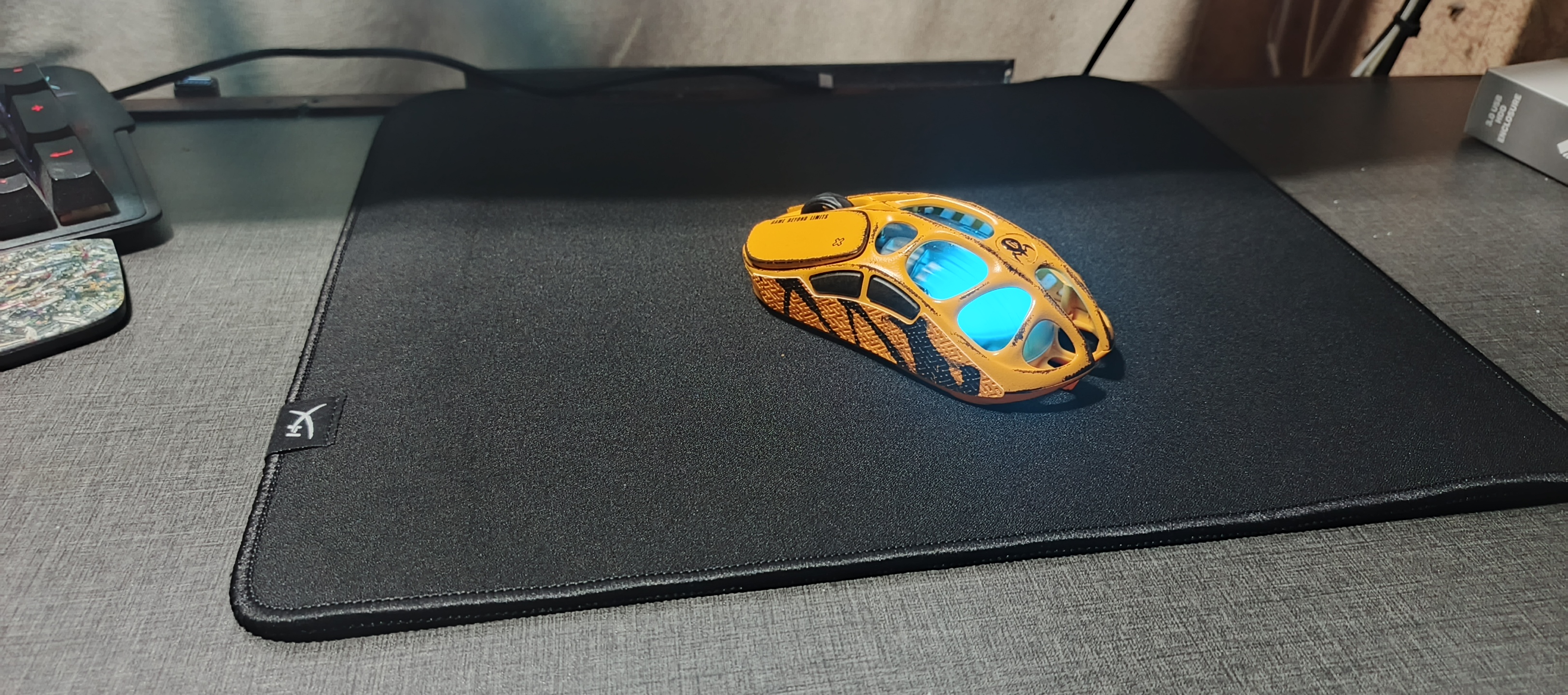 HyperX Pulsefire Mat Cloth — matoli o'yin sichqonchasi tagligi (M, L, XL, 2XL)