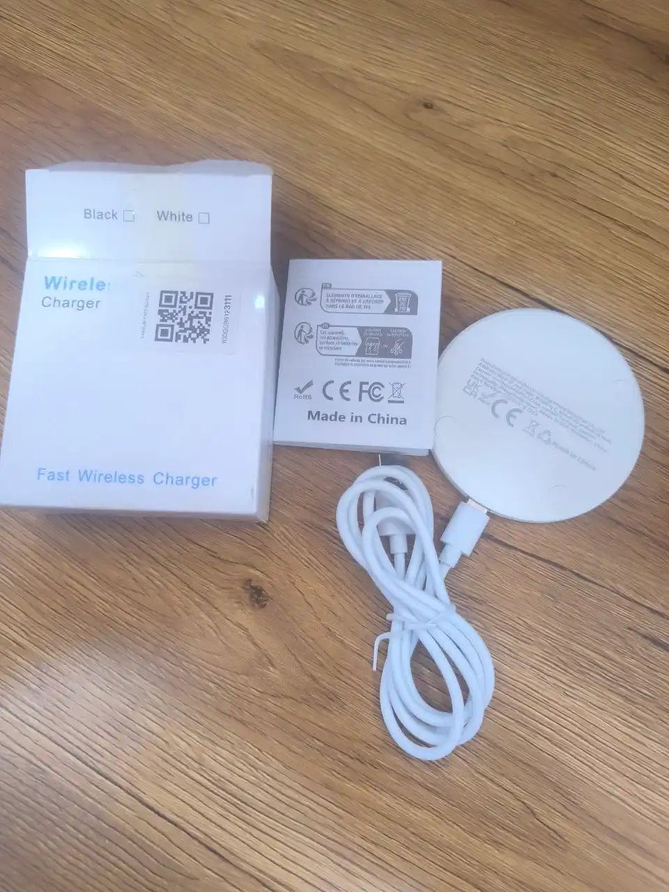 Fast Charge simsiz zaryadlash qurilmasi