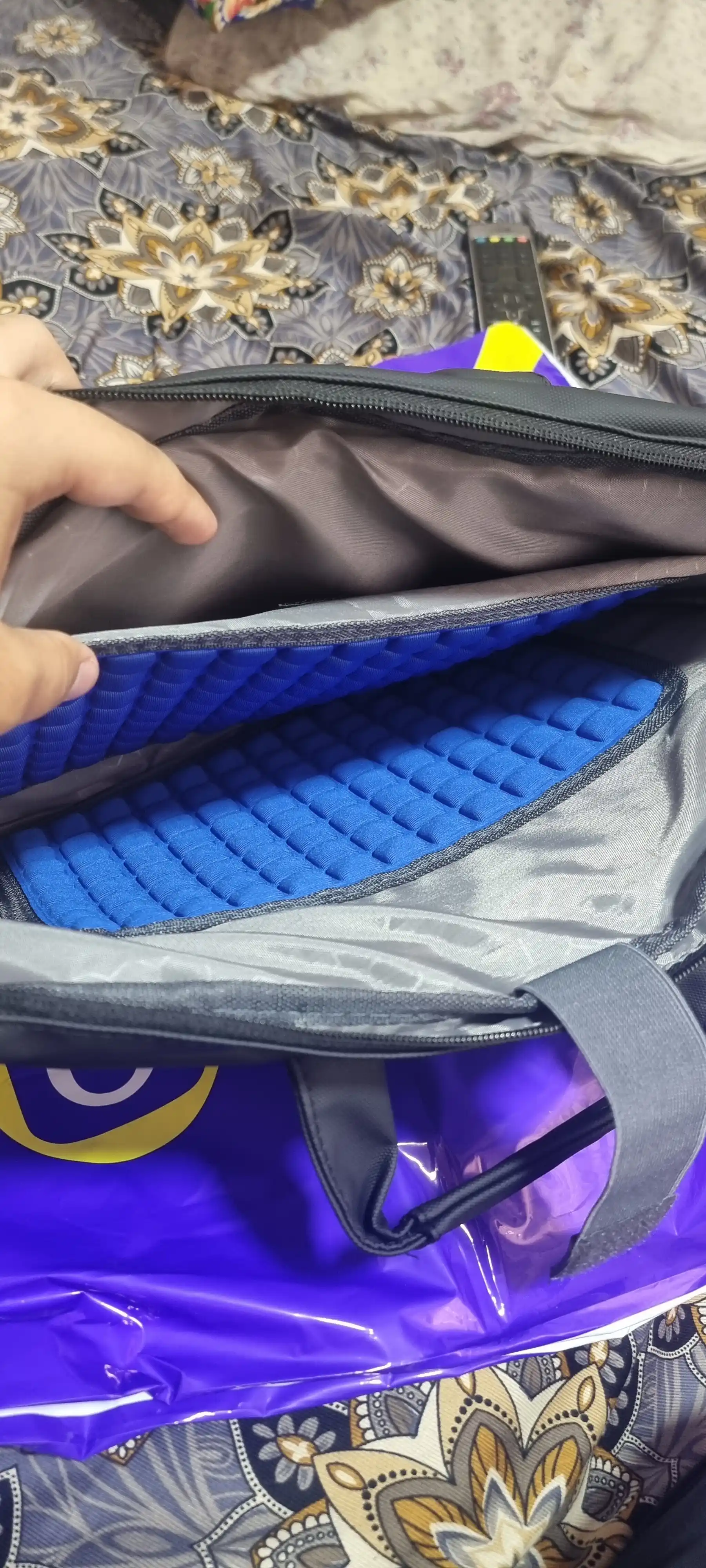 Сумка для ноутбука 15.6", портфель из экокожи, влагостойкая