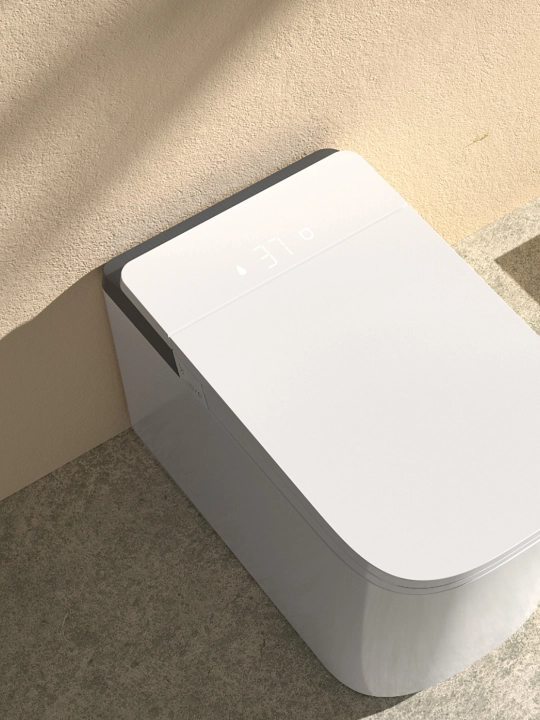 Unitaz OSSO-M86 smart, o‘rindiq isitish, UV sterilizatsiya va LED displey bilan