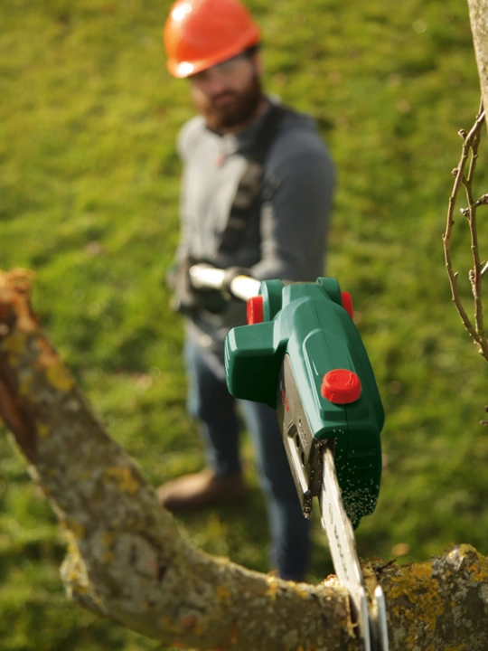 BOSCH UniversalChainPole 18 zanjirli arra