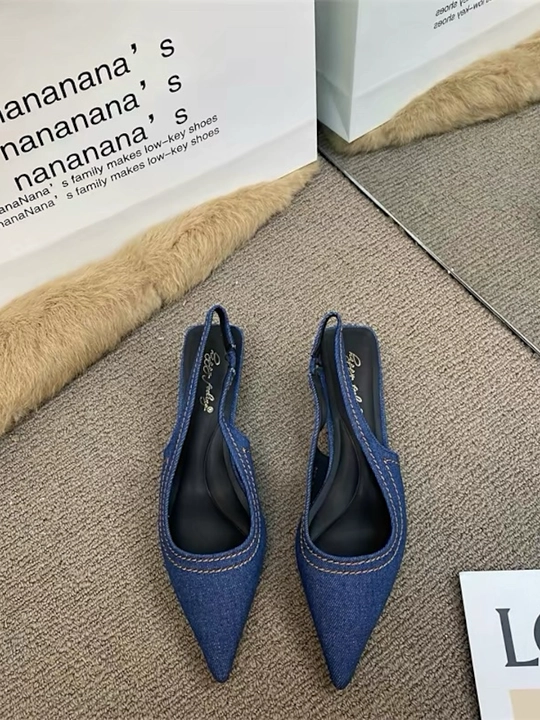 Ayollar sandallari, tuflilar, past vacochiq poshnali tuflilar, bir razmer katta oling