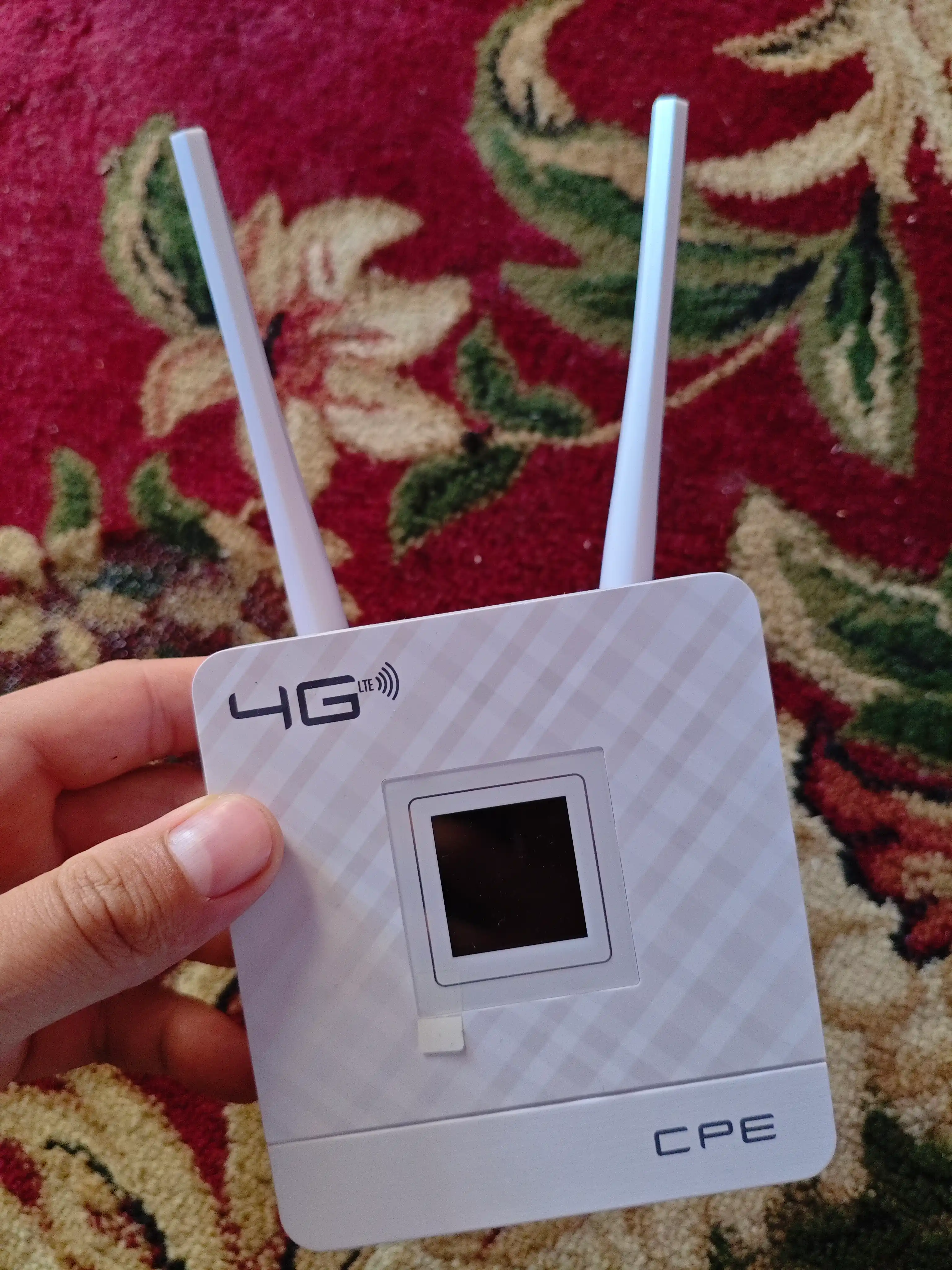 4G LTE WiFi router CPE tashqi antenna 2 m bilan, tezlik 300 Mbit/s gacha, SIM