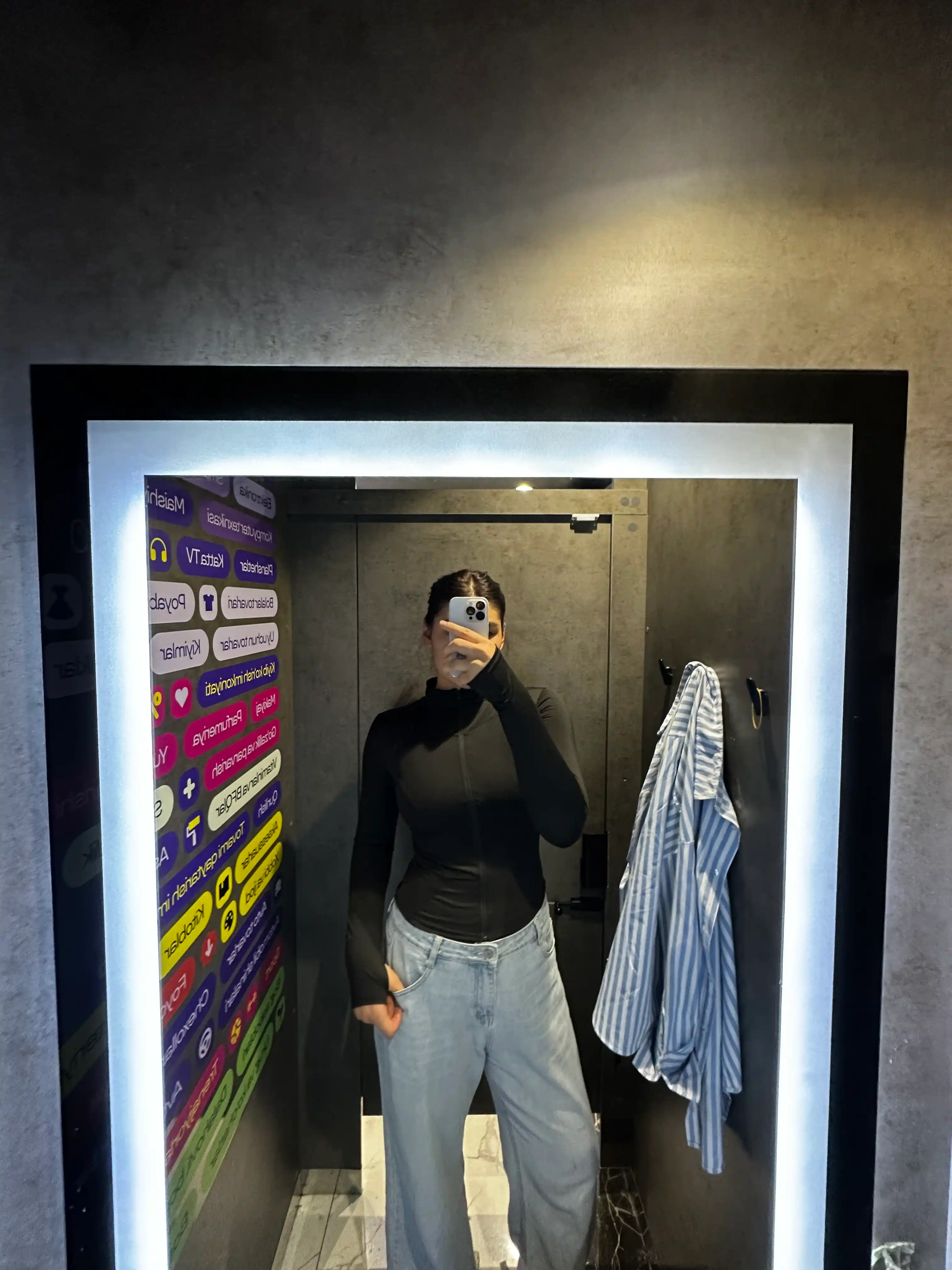 Ayollar uchun rashgard zipli fitness va sport uchun uzun yengli