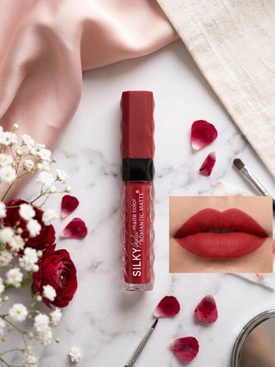 Silky Romantic Matte Color suyuq mat lab bo‘yog‘i