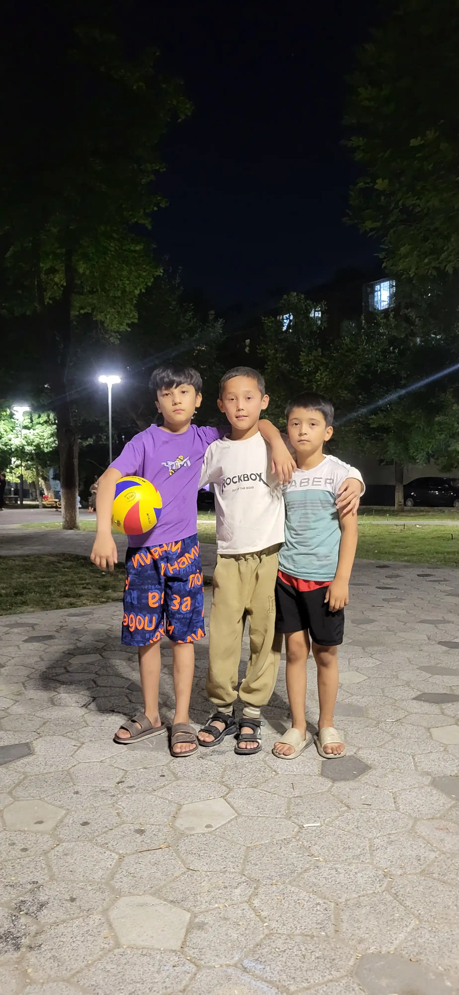 Voleybol, mashg‘ulot uchun to‘p — rasmiy o‘yinlar uchun ideal tanlov