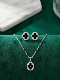 Серебряный