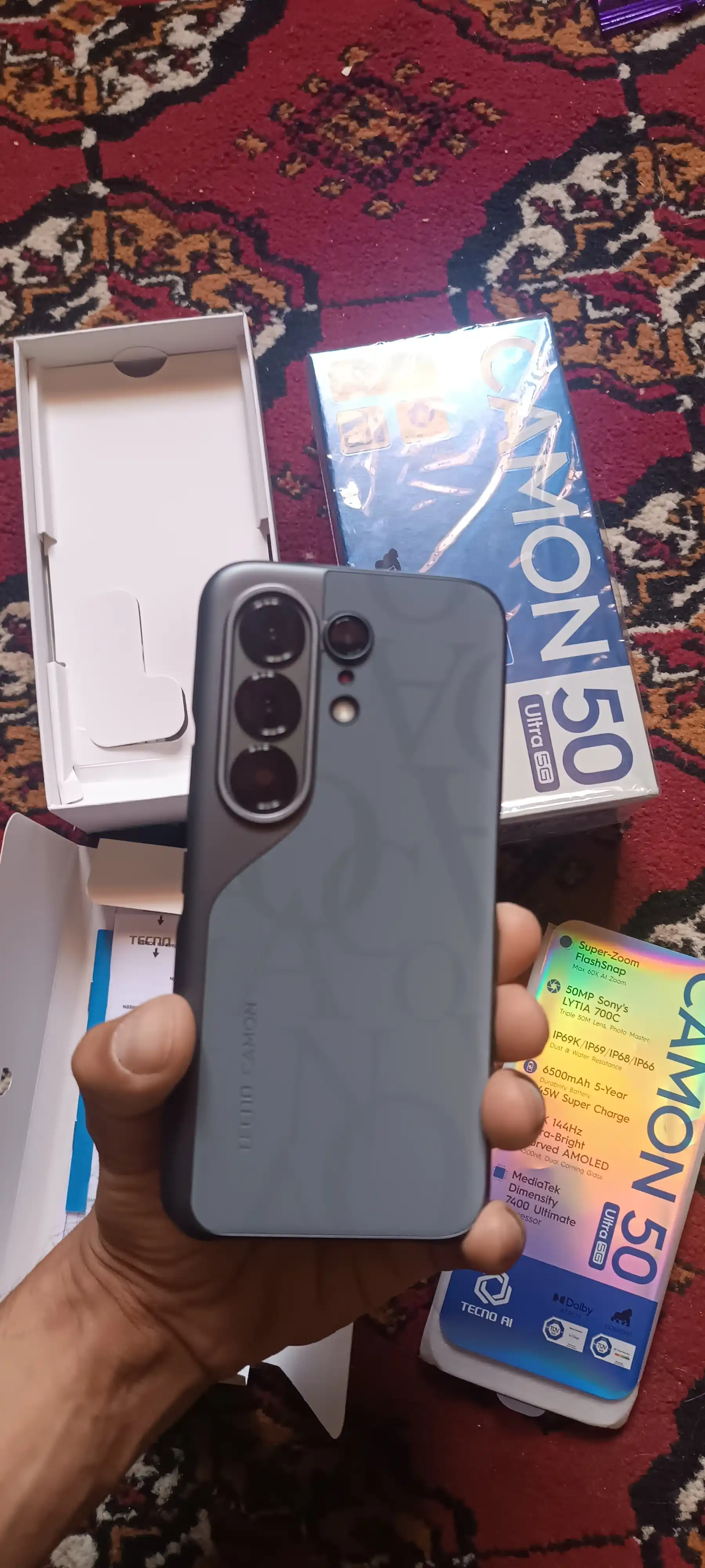 Смартфон TECNO CAMON 50 Ultra 5G 8/256 ГБ, AMOLED 144 Гц, 50Мп OIS+3X Зум, 6500 mA