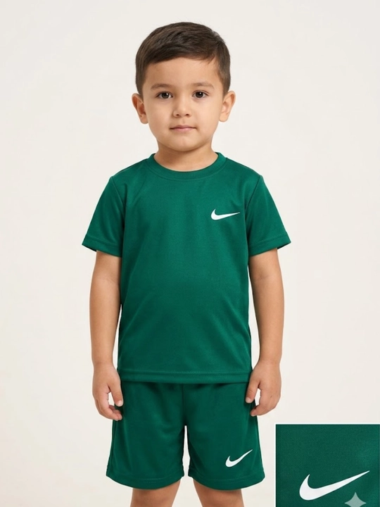 Bolalar uchun yozgi sport kostyumi, futbolka, shortik