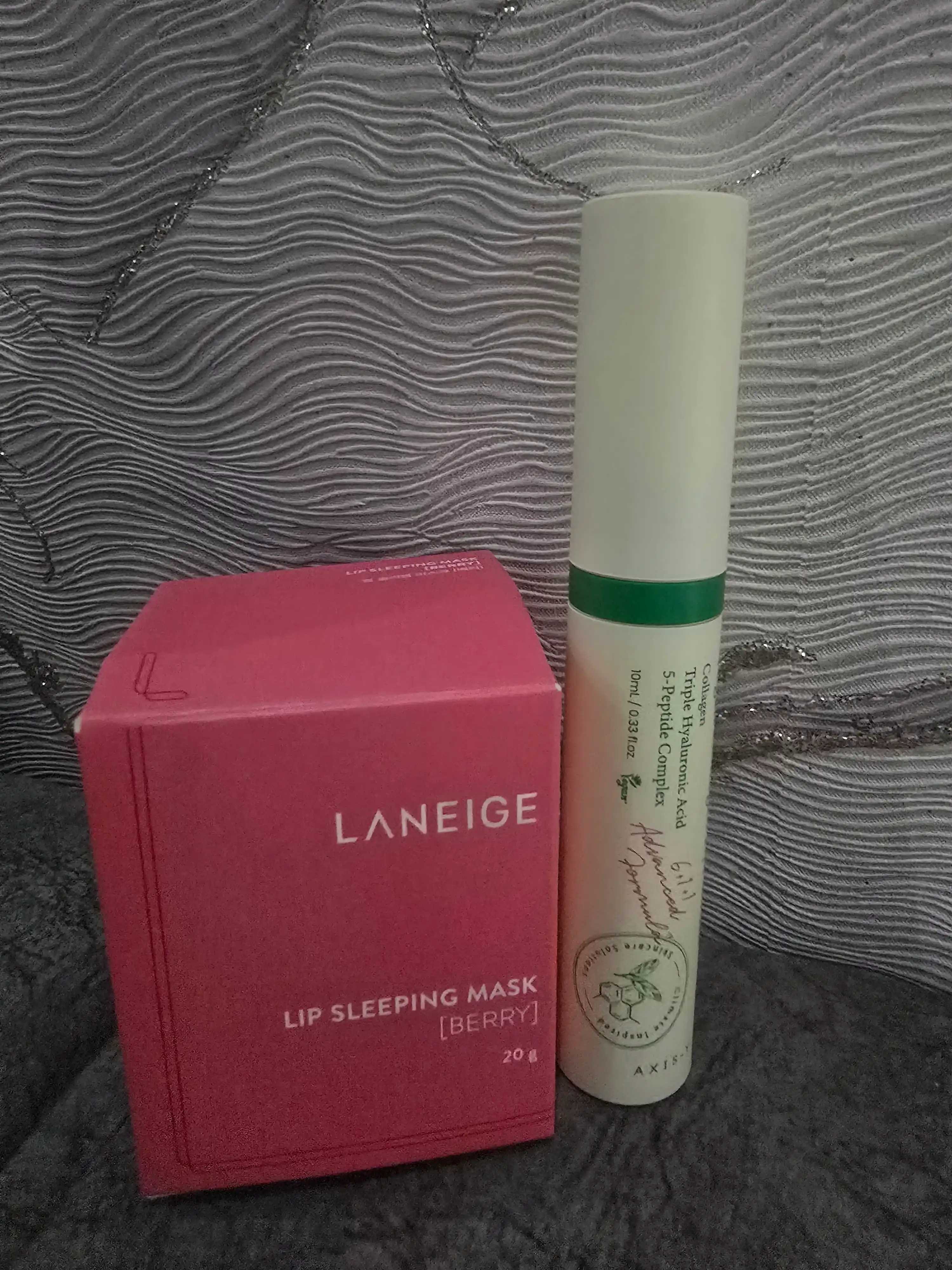 Laneige namlantiruvchi va tiklovchi lab balzami va niqobi, 20 g