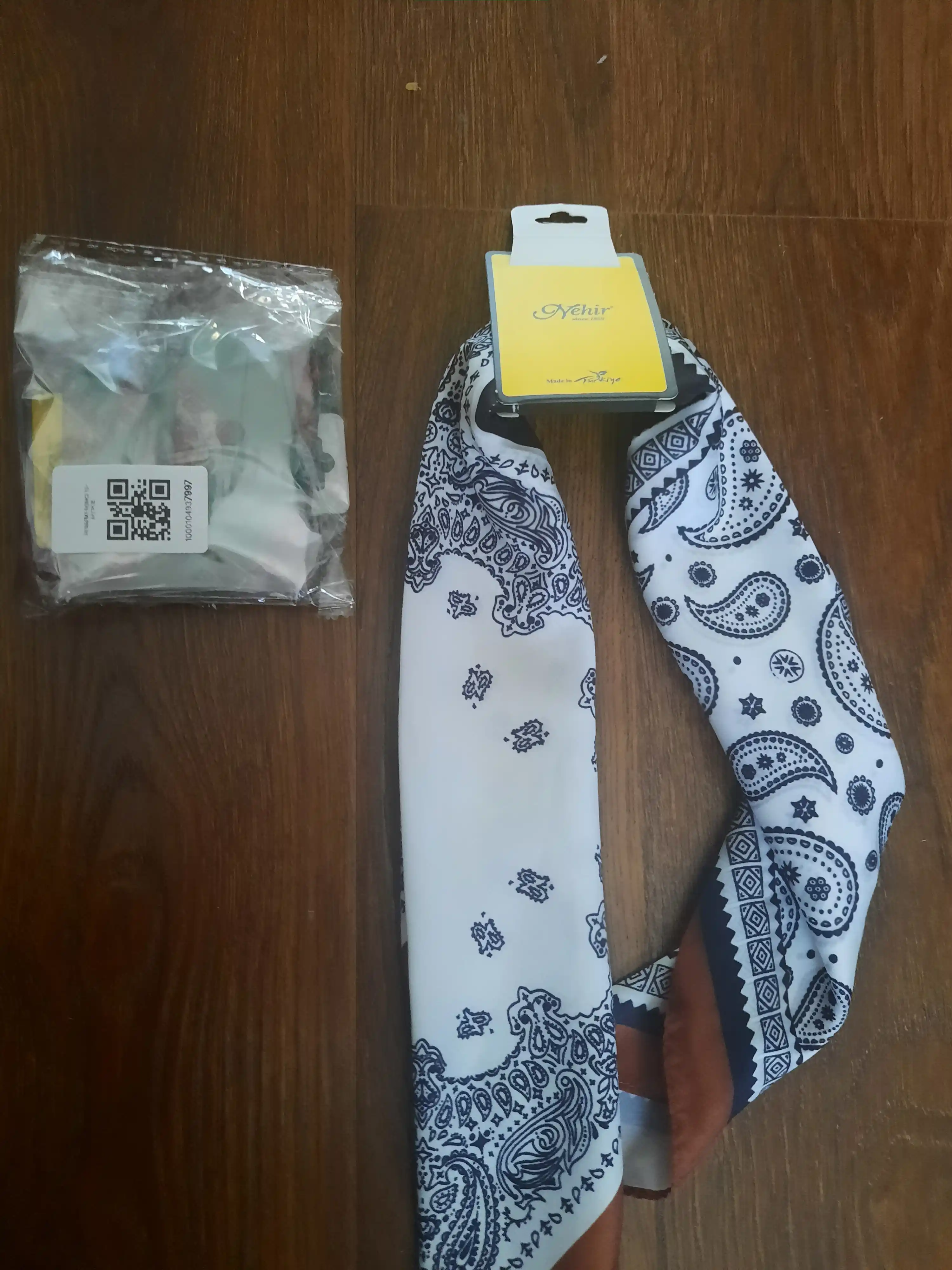 Bandana, turk mahsuloti, o‘lchami 50x50