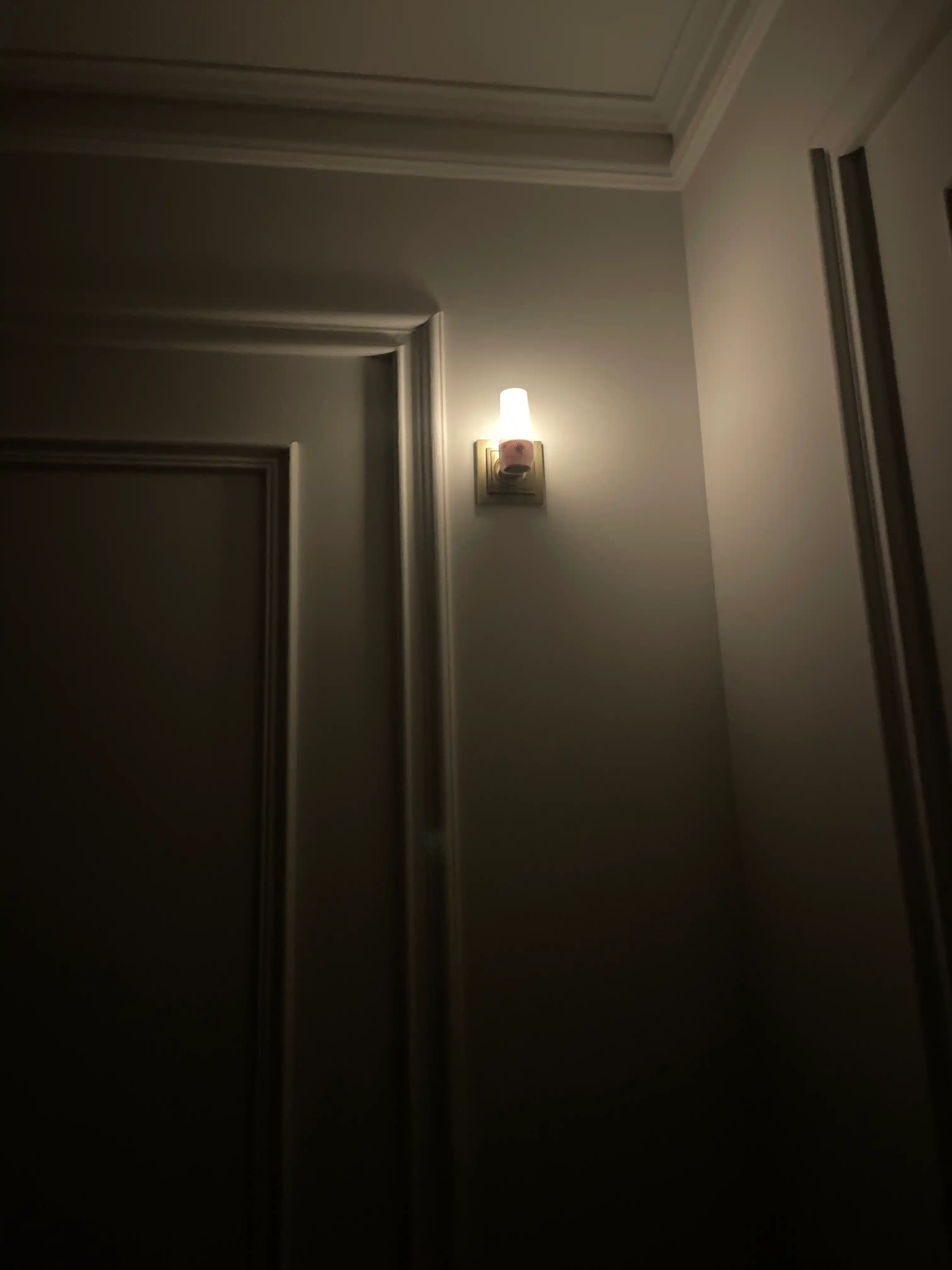 Bolalar uchun sensorli tungi chiroq, LED, energiya tejaydigan