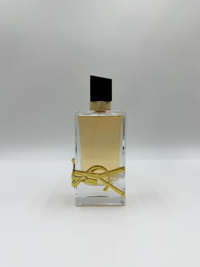Yves Saint Laurent Libre Eau de Parfum 90 мл женская парфюмерная вода с цветочным ароматом