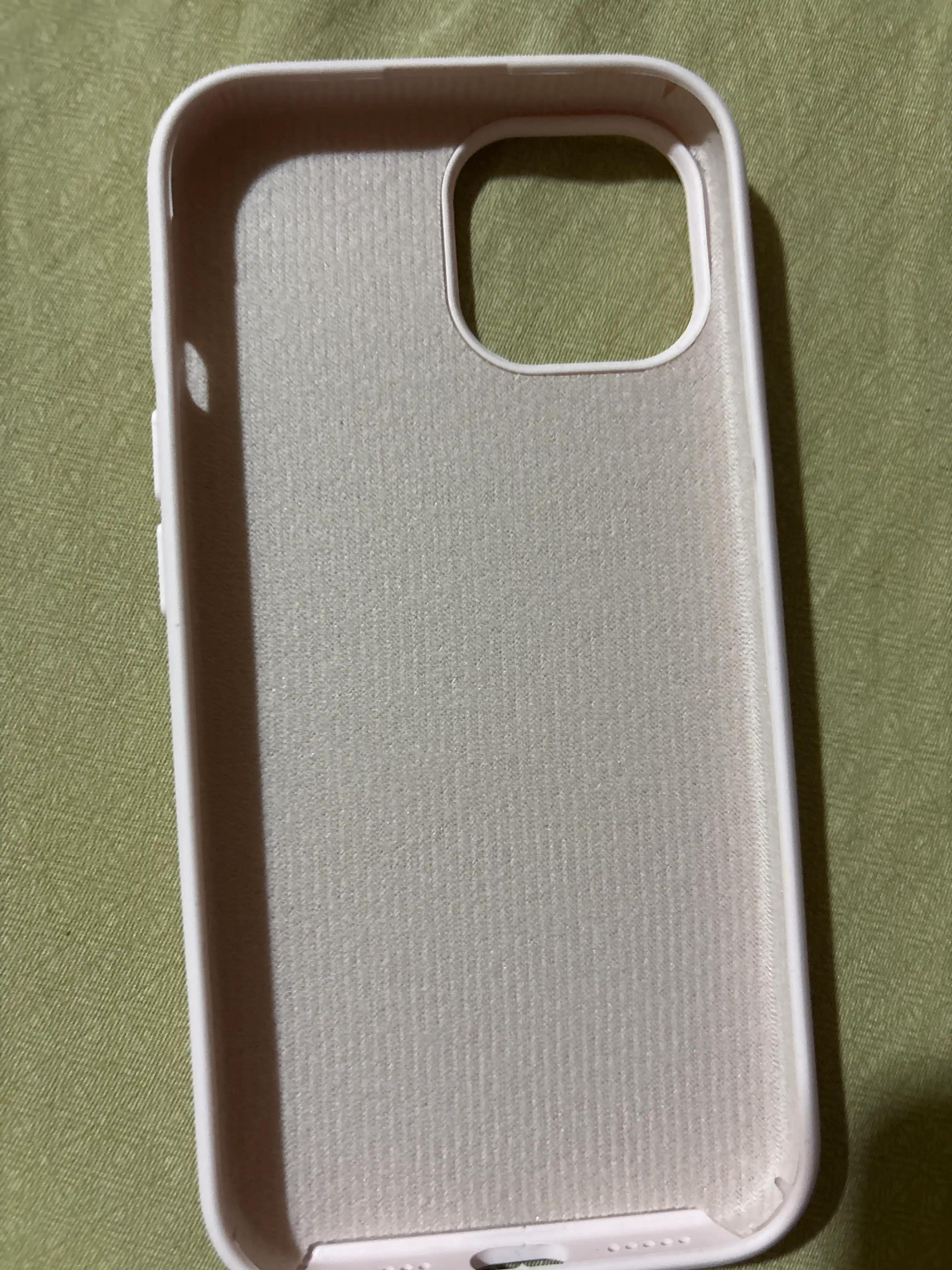 Chexol iPhone 13, 14, 15, 16, 17, Pro, ProMAX uchun, silikon