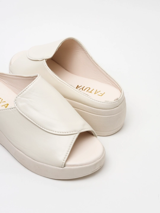 Ayollar sabosi SW0494, eko charm, 5 sm poshna, 2 rang, 36–40 o‘lcham