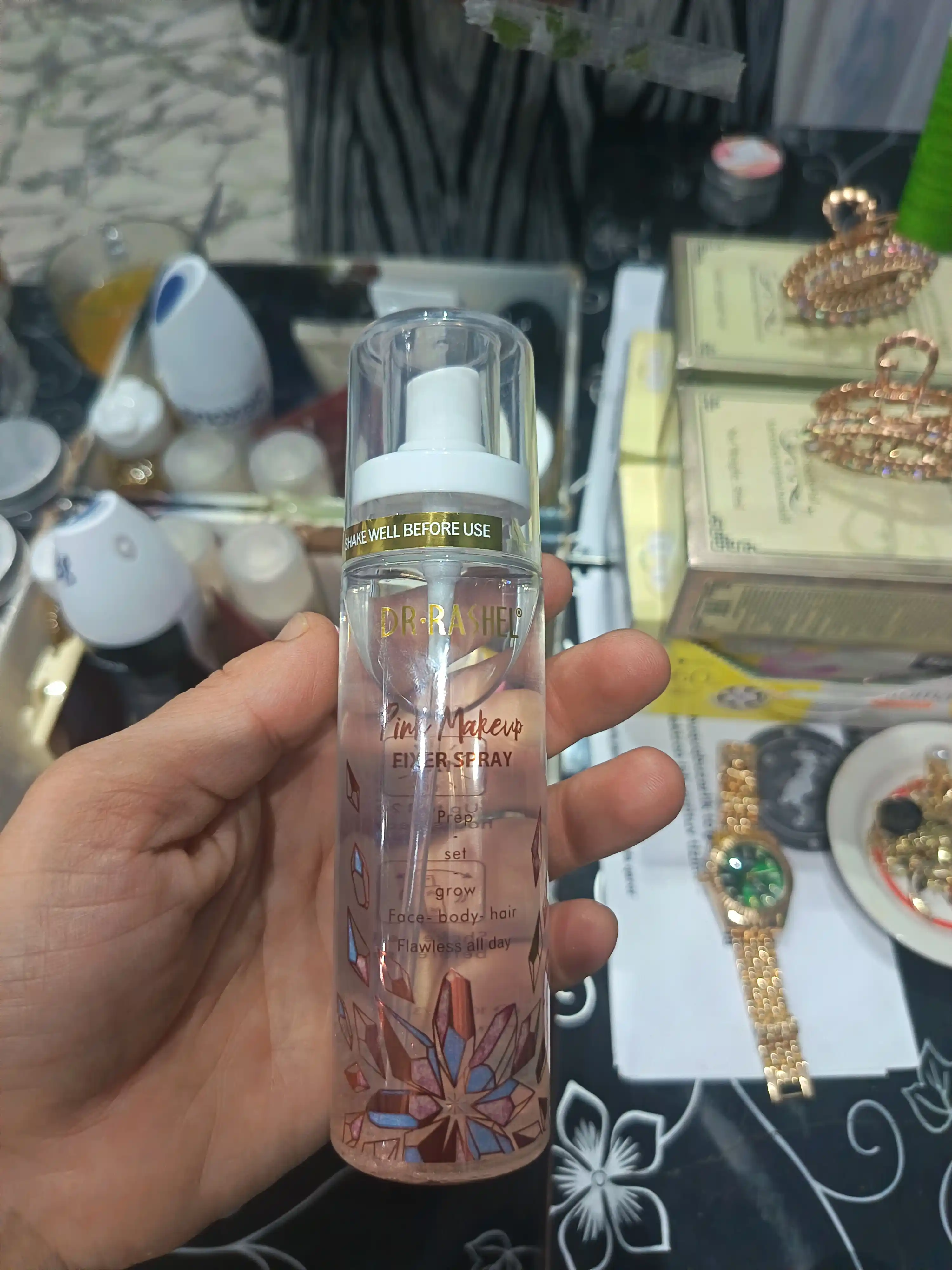 Yuz makiyaj uchun, namlovchi fiksator sprey, Gold и Pink, 100 ml