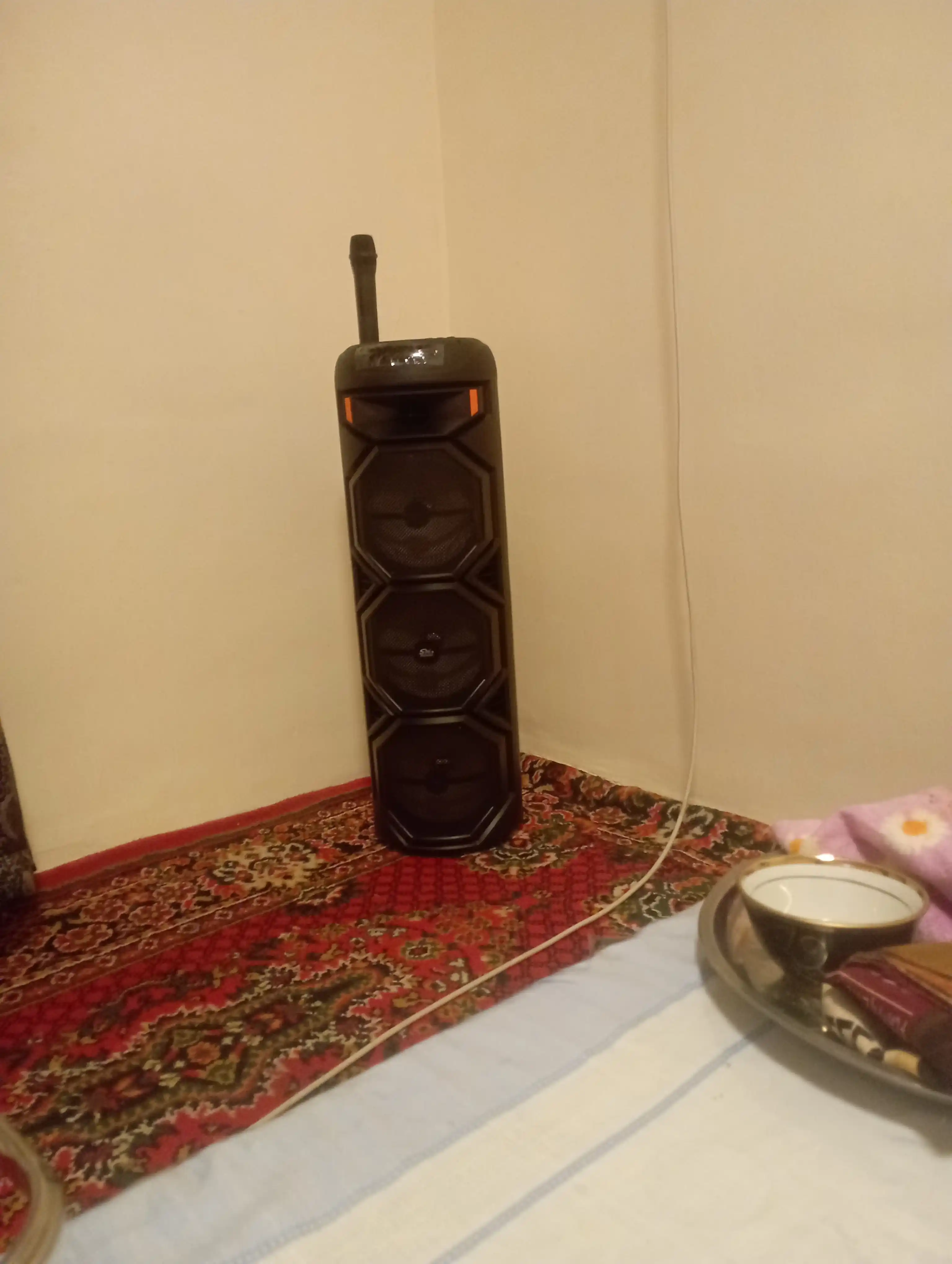 Bluetooth ZQS 8301 — 8308-большая музыкальная колонка, беспроводной микрофон