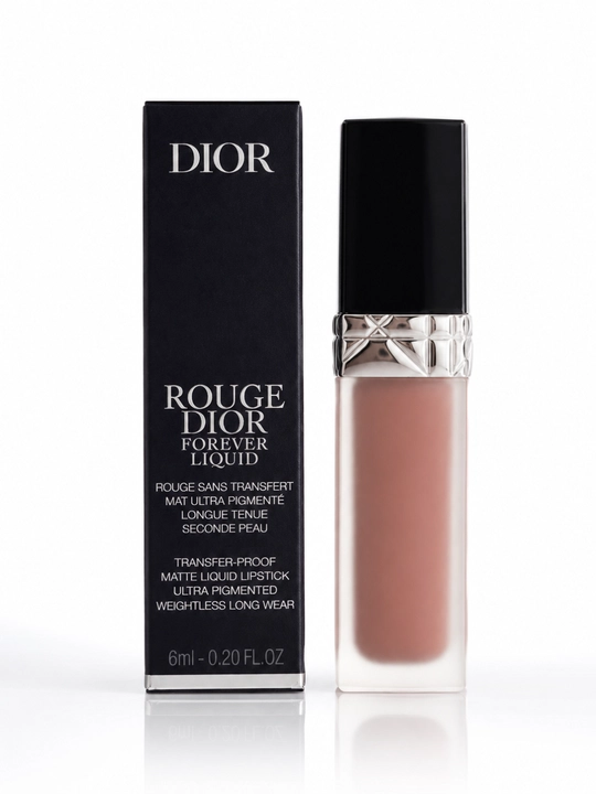 Лёгкая и комфортная формула для безупречного макияжа губ- помада Dior forever liquid 200 nude touch
