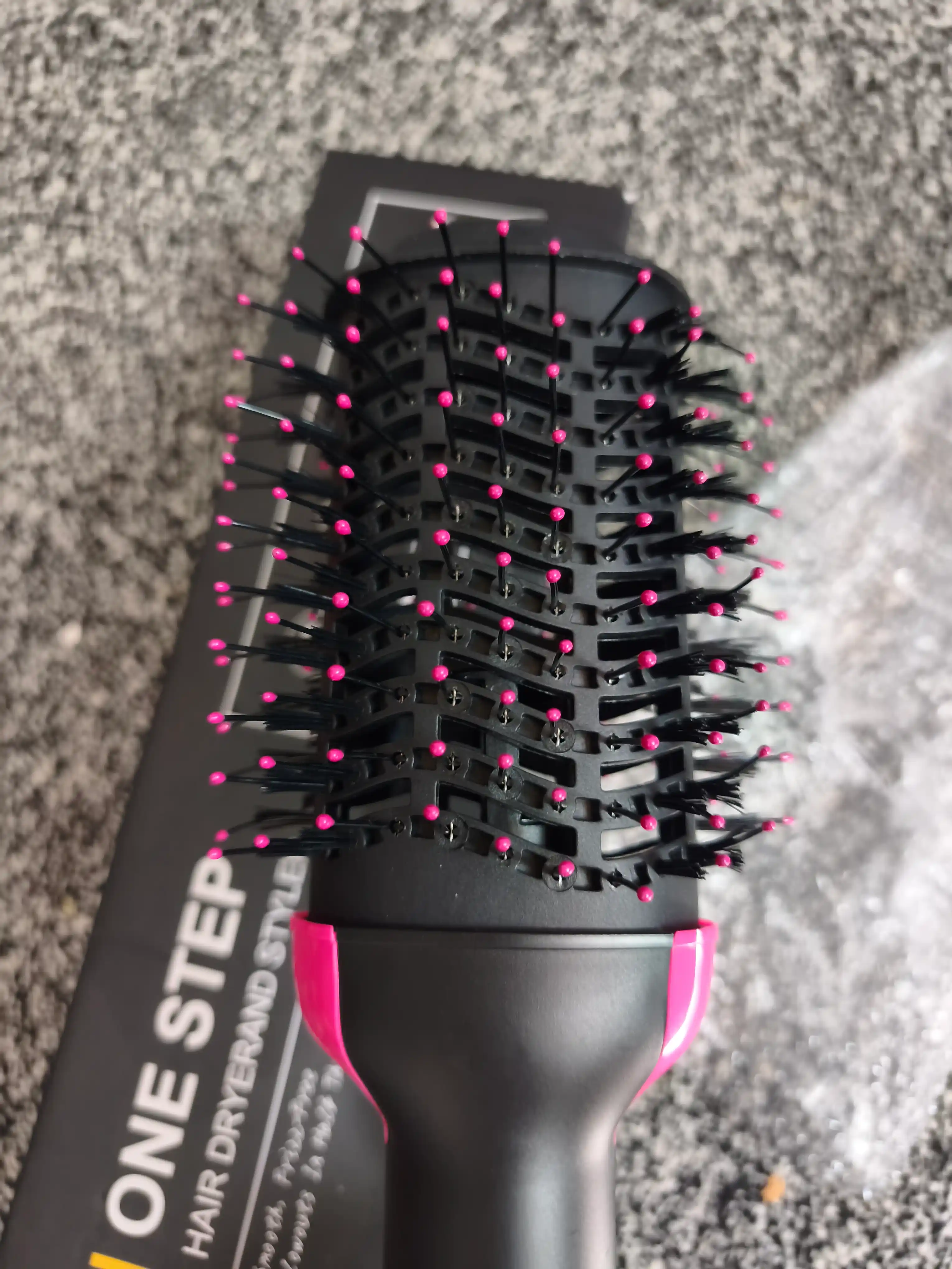 One Step ST-095 3-in-1 fen-taroq, sochga hajm beruvchi stayler