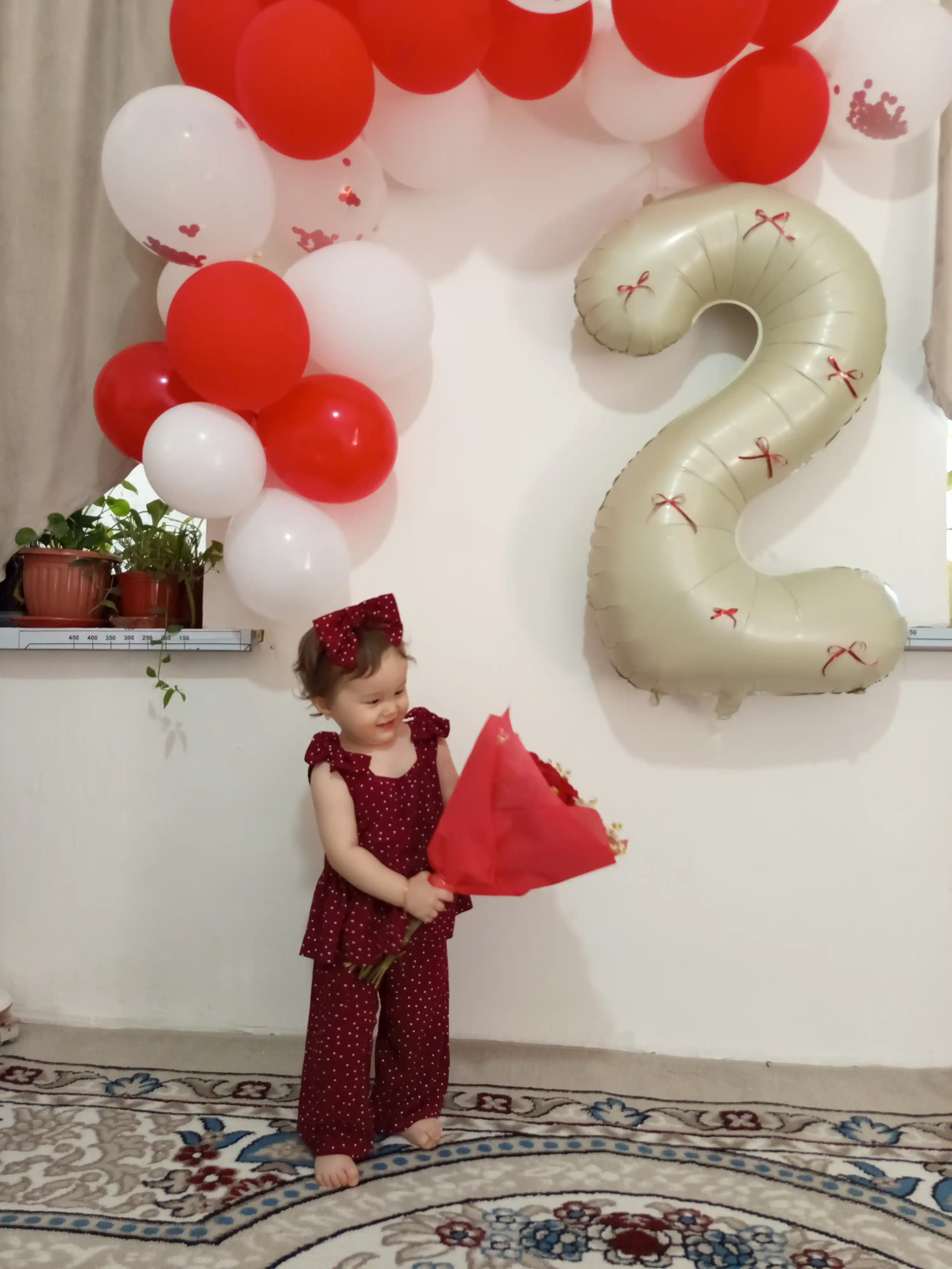 Shar katta raqam folgalangan, qaymoq rang bayram tug'ilgan kun uchun ko'pmartalik, 100 sm