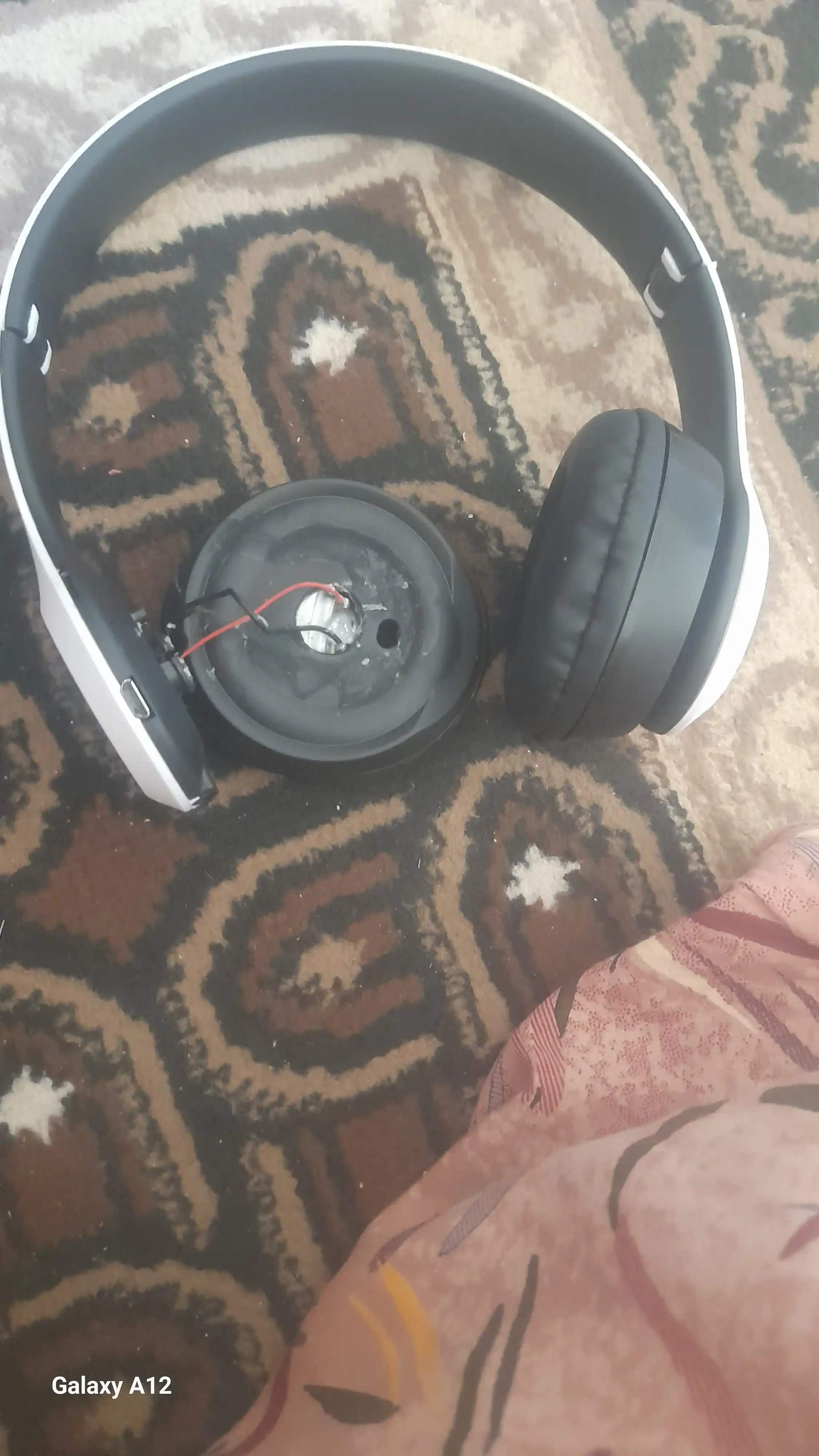P47 Simsiz naushnik — Bluetooth, kuchli bass, mikrofon, qulay dizayn