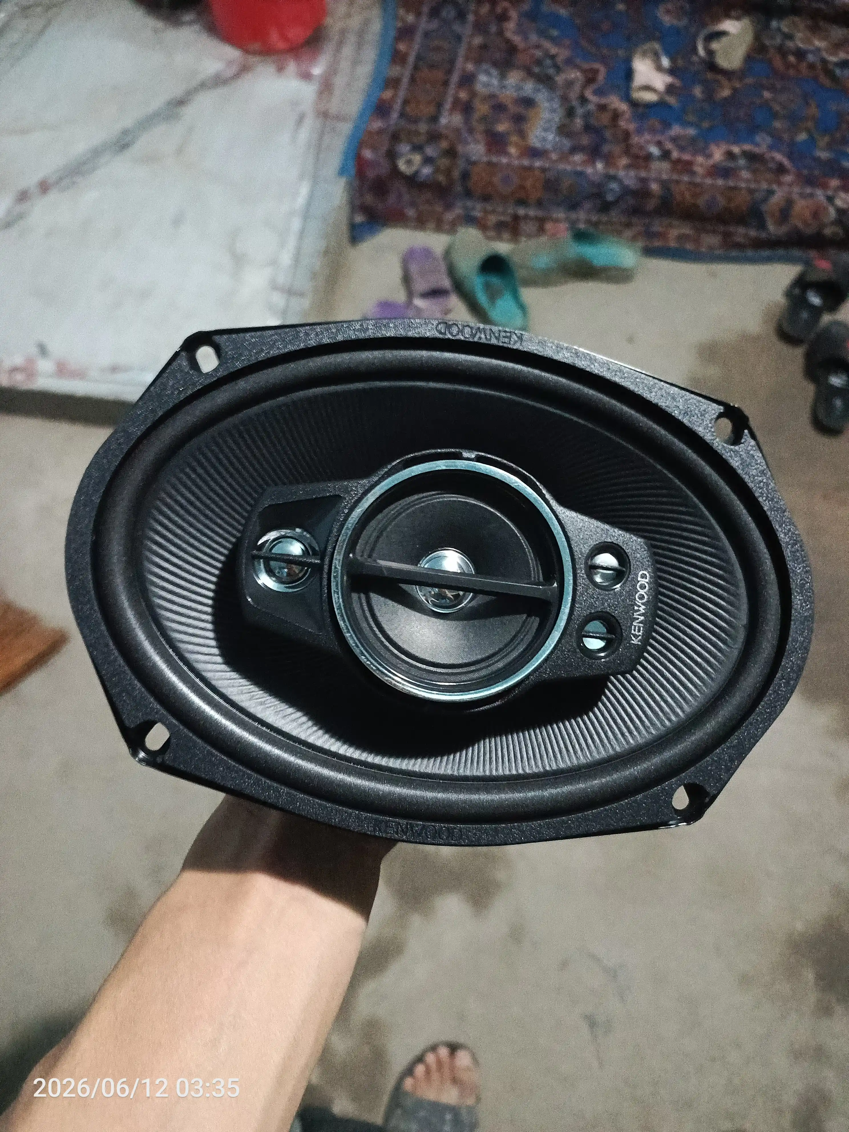 Автомобильные колонки Kenwood 700 Вт