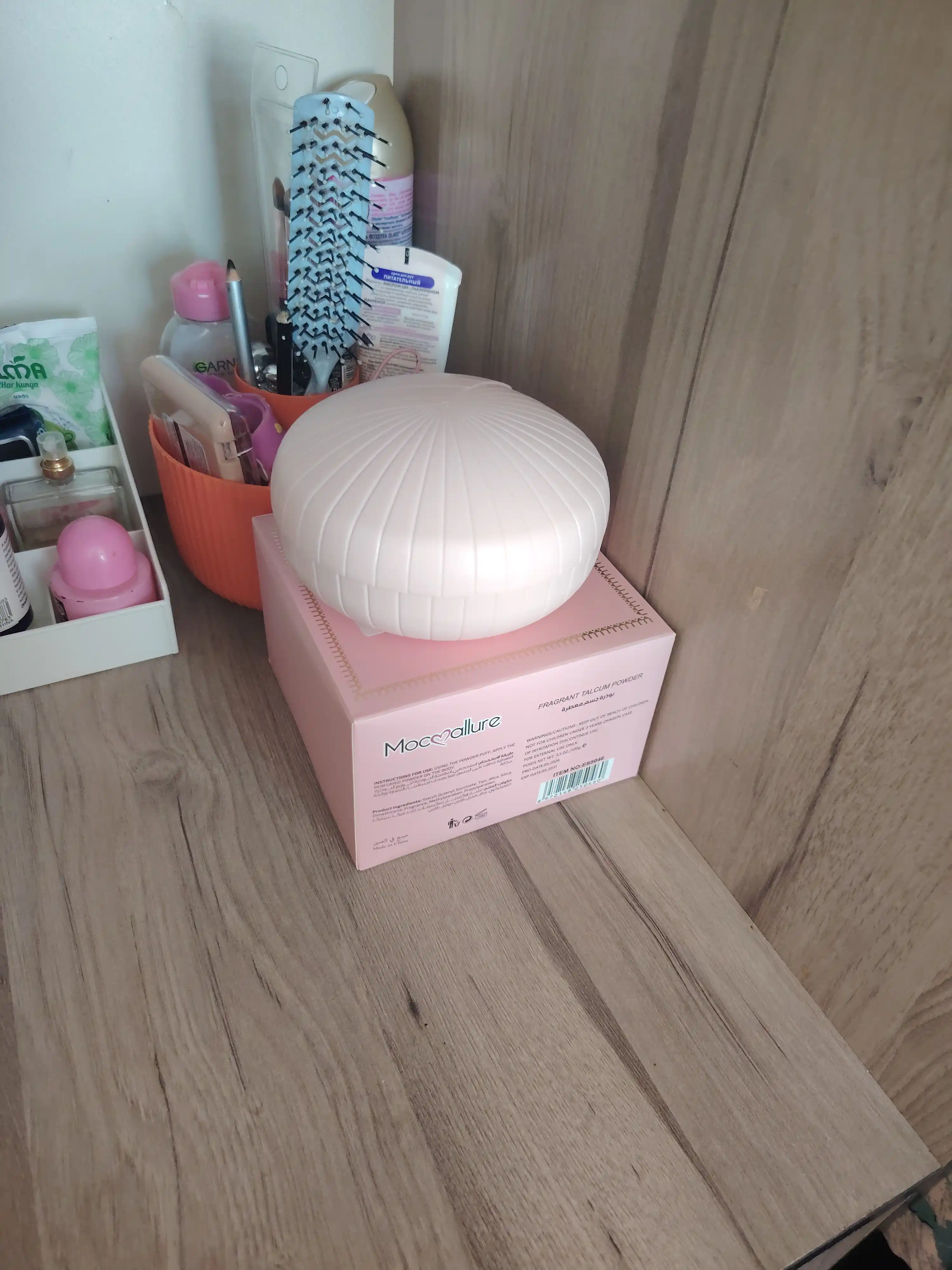 Ayollar uchun parfumni talk, 100 g