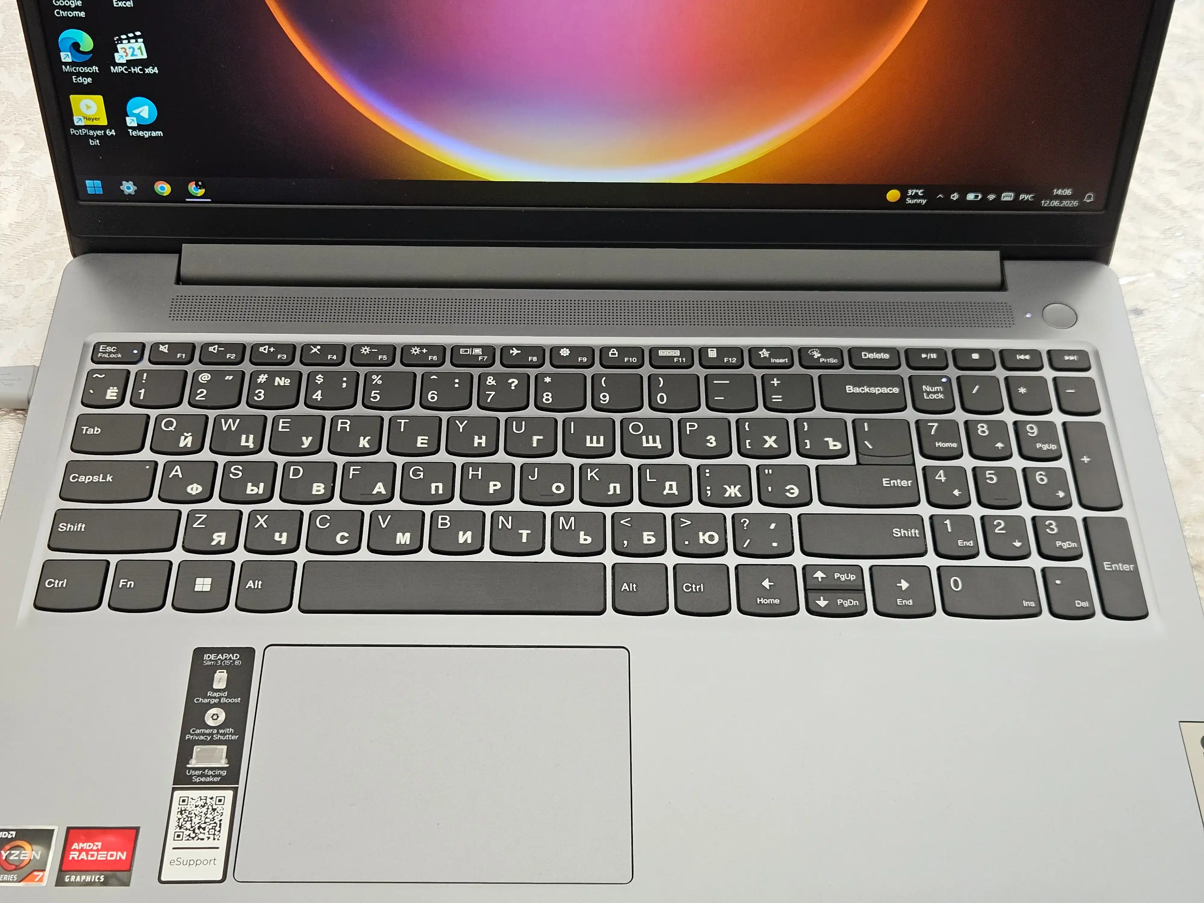 Shaffof ruscha kLaviatura nakleykasi – 3D bo‘rtma harflar, universal keyboard sticker