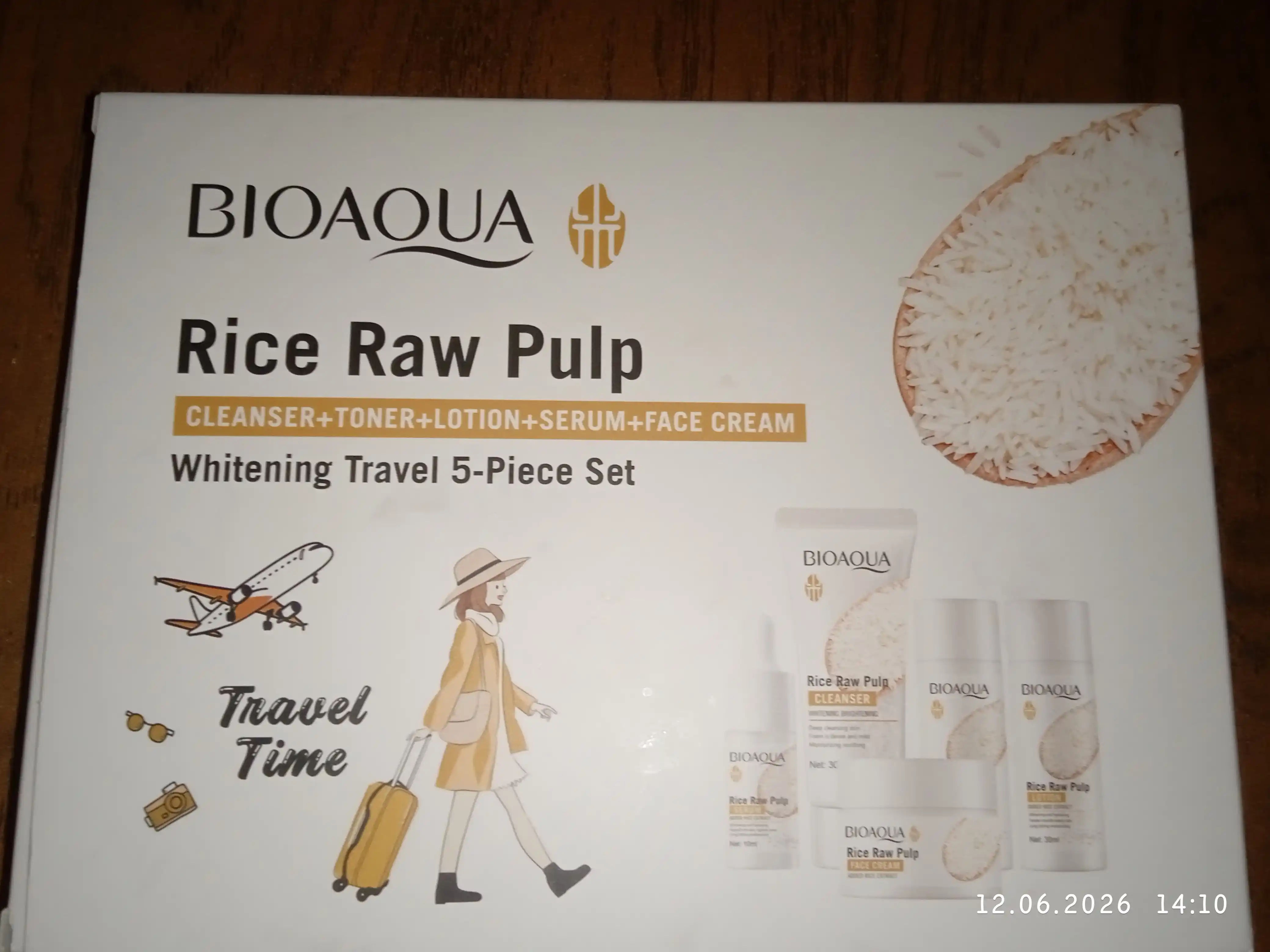 Yuzni parvarishi uchun mini to'plam Bioaqua, 5 tasi 1 da, qarishga qarshi, guruch ekstrakti