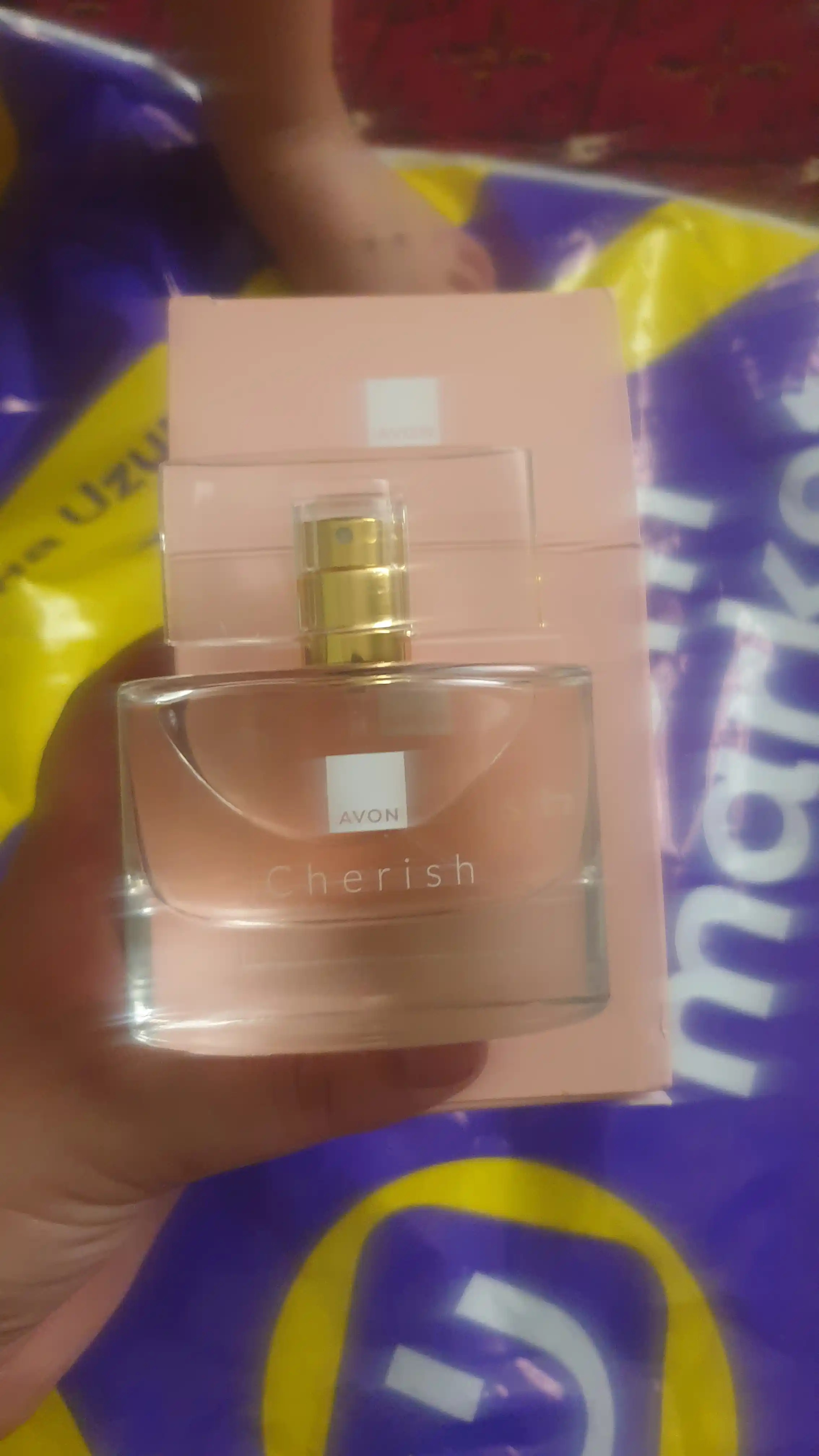 Ayollar uchun parfyumlangan suv Avon Cherish, 45 ml