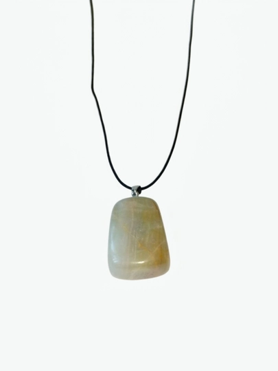 Кулоны из натуральных камней