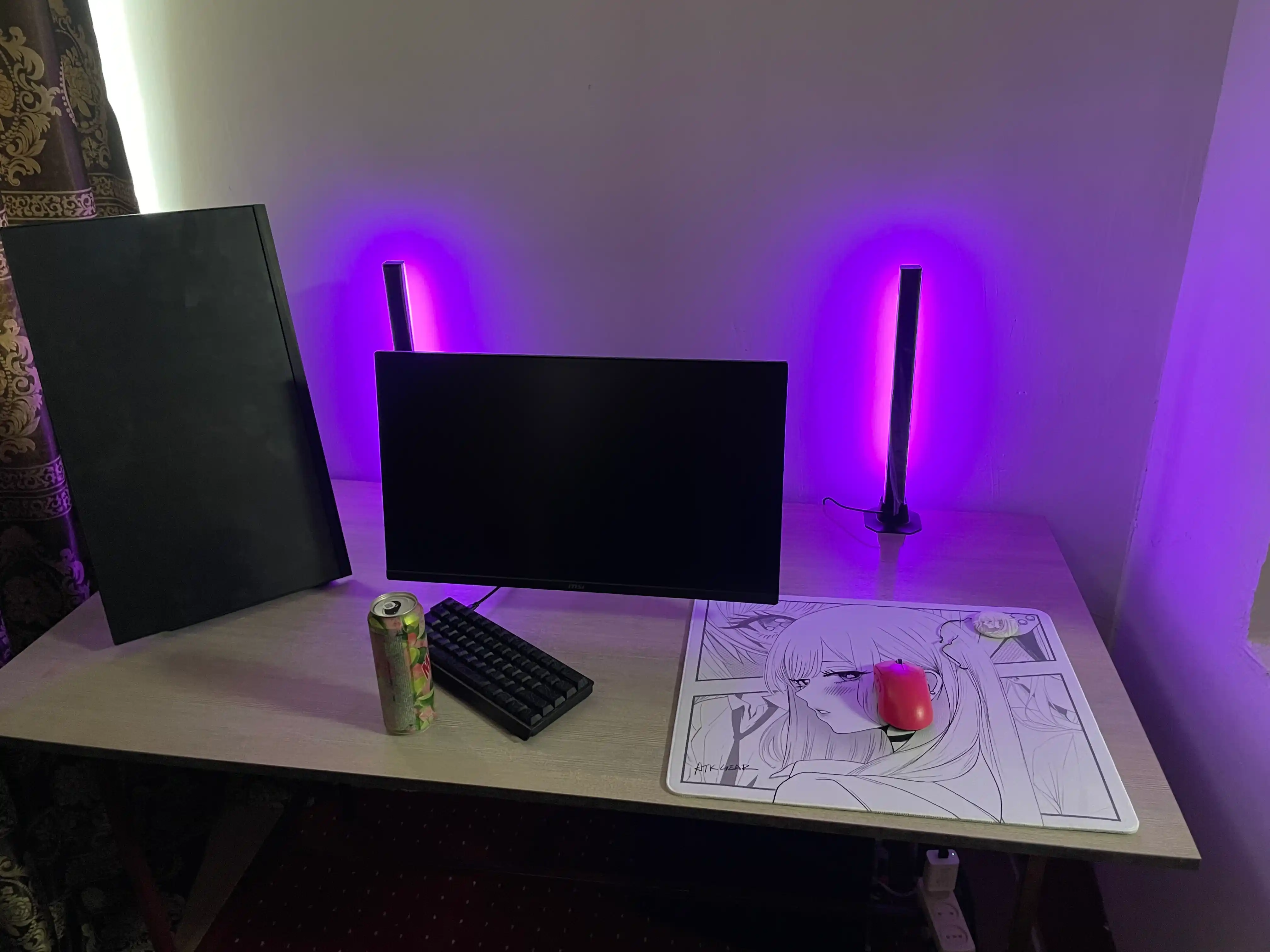 Monitorlar uchun kronshteyn, ekran diagonali 17 - 32, 10 kg F80