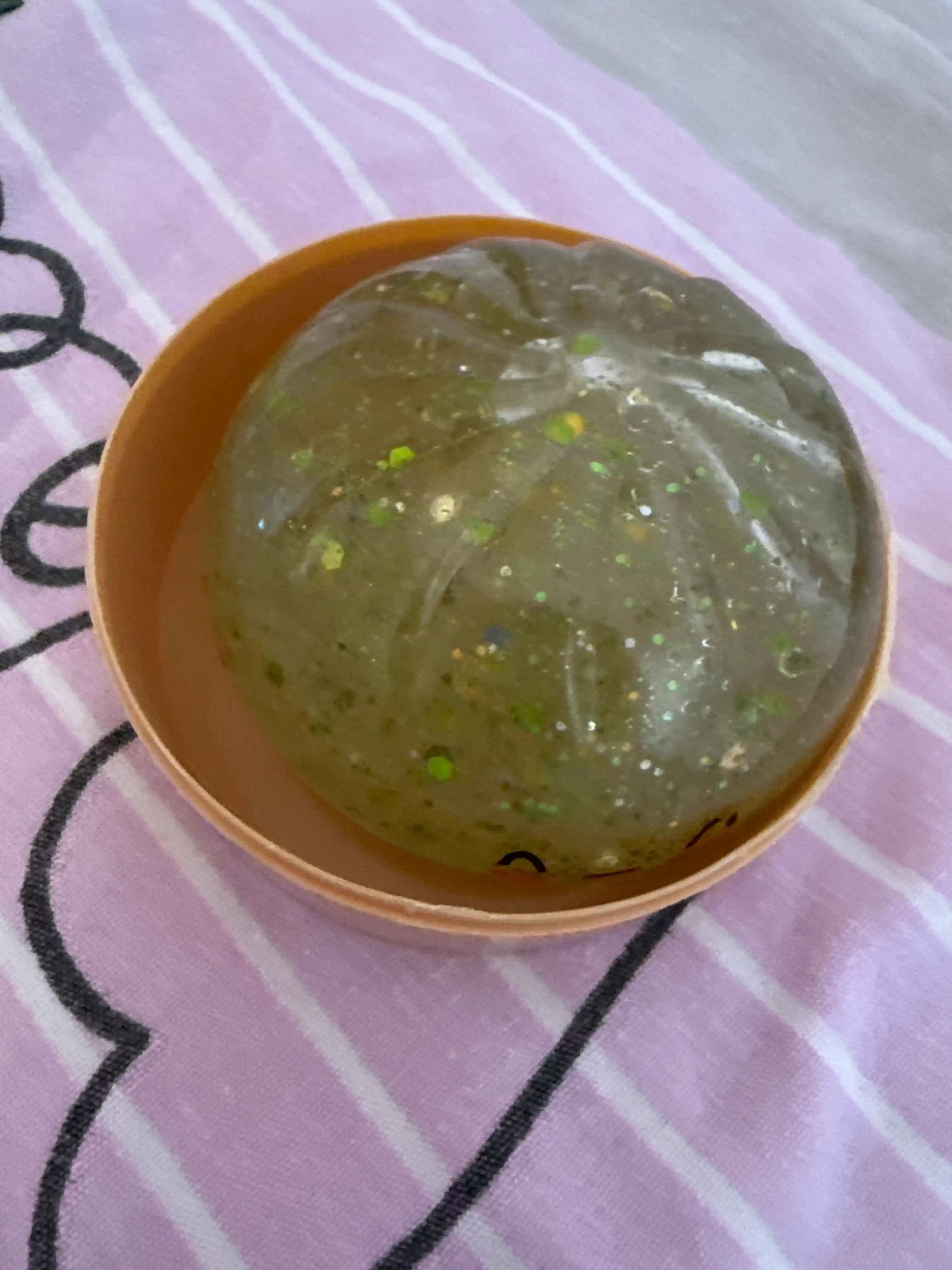 Anti stress yumshoq squishy mantili o‘yinchoq