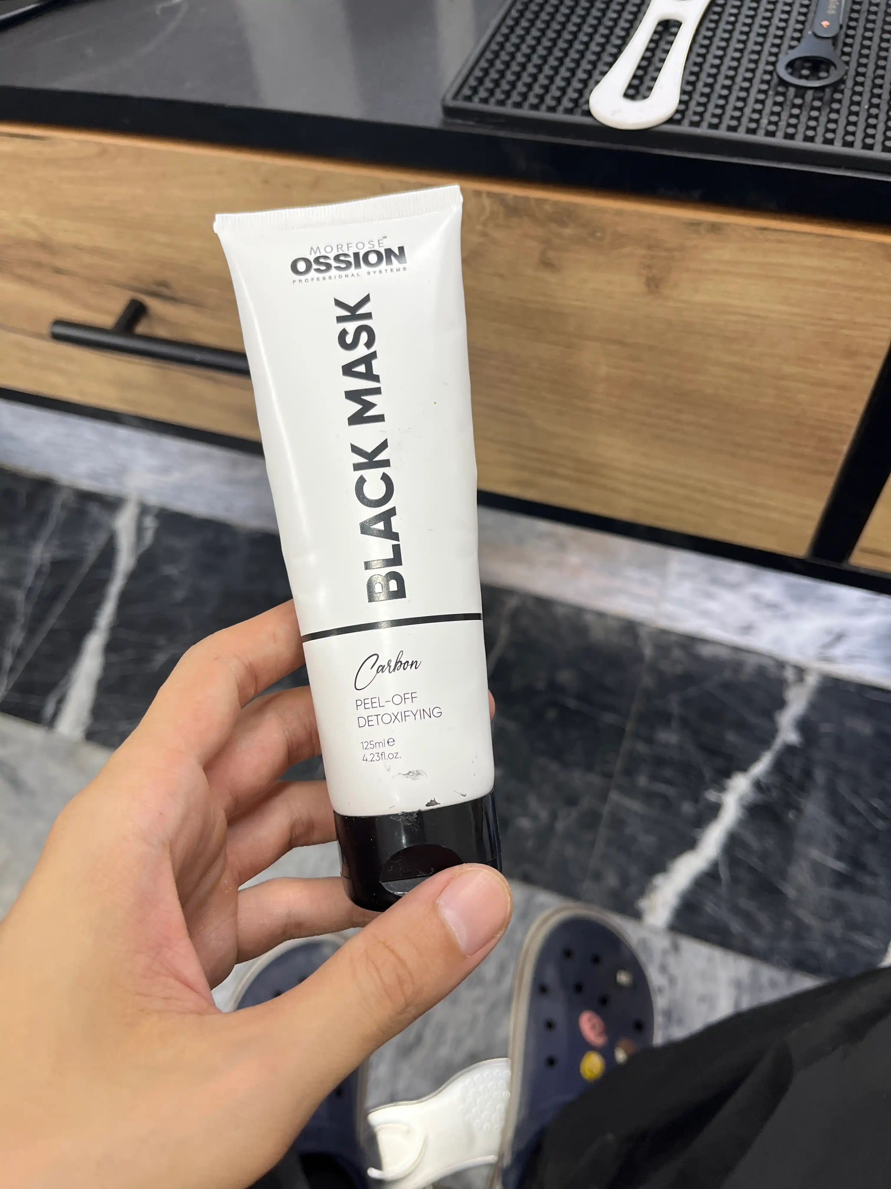 Черная маска для лица Morfose Ossion Black Mask Carbon 125 мл
