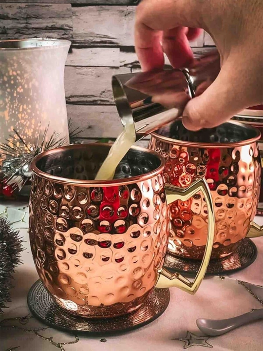 Naqshli va oltin rang tutqichli mis krujka –kokteyllari, choy va ichimliklar uchun, 450 ml